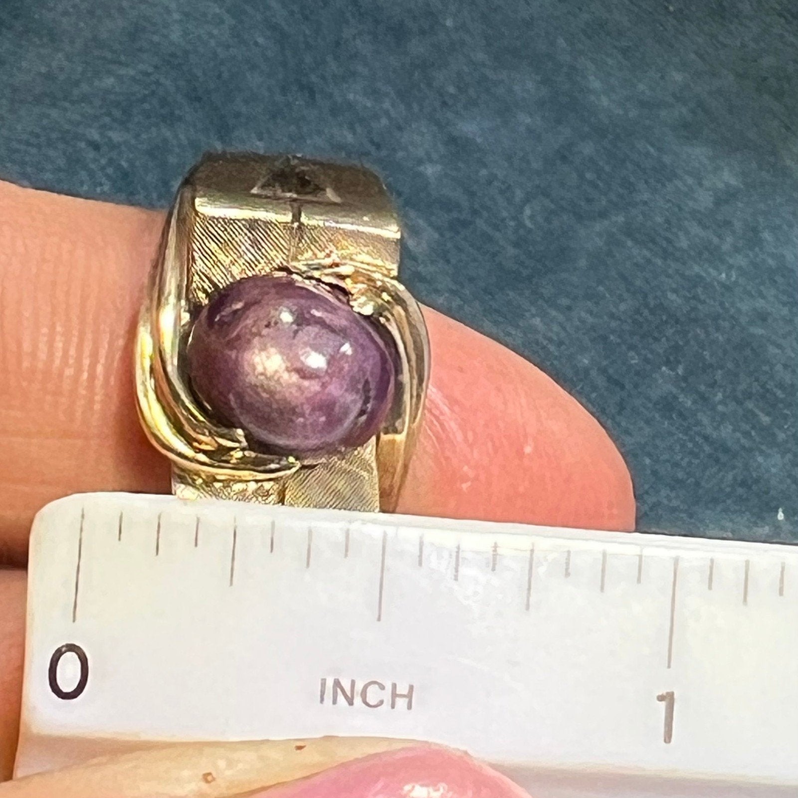 10k Yellow Gold Purple Star Sapphire Ruby Signet Ring. 9g *Video*