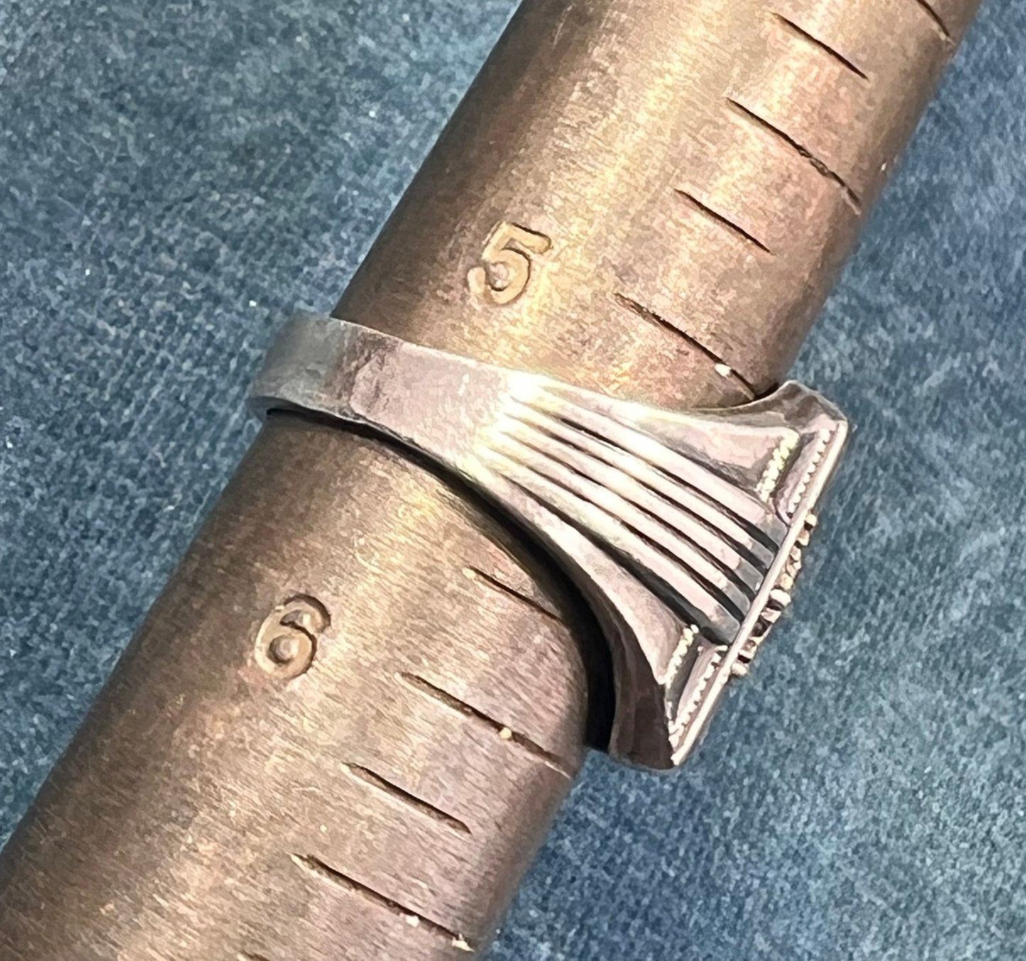 10k Yellow Gold *Rare* Girl Scout Emblem & 925 Ring. Art Deco 5.5