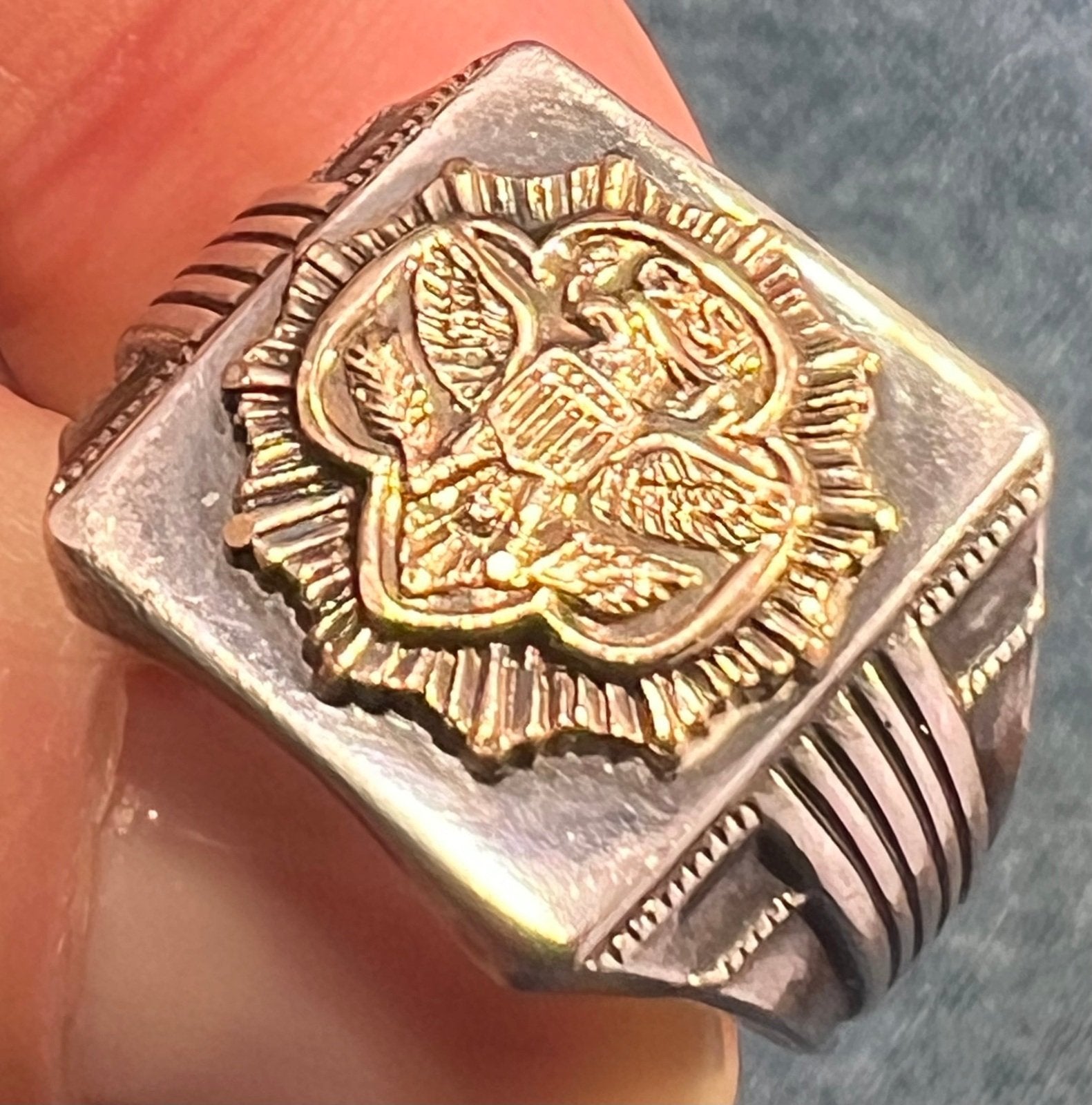 10k Yellow Gold *Rare* Girl Scout Emblem & 925 Ring. Art Deco 5.5