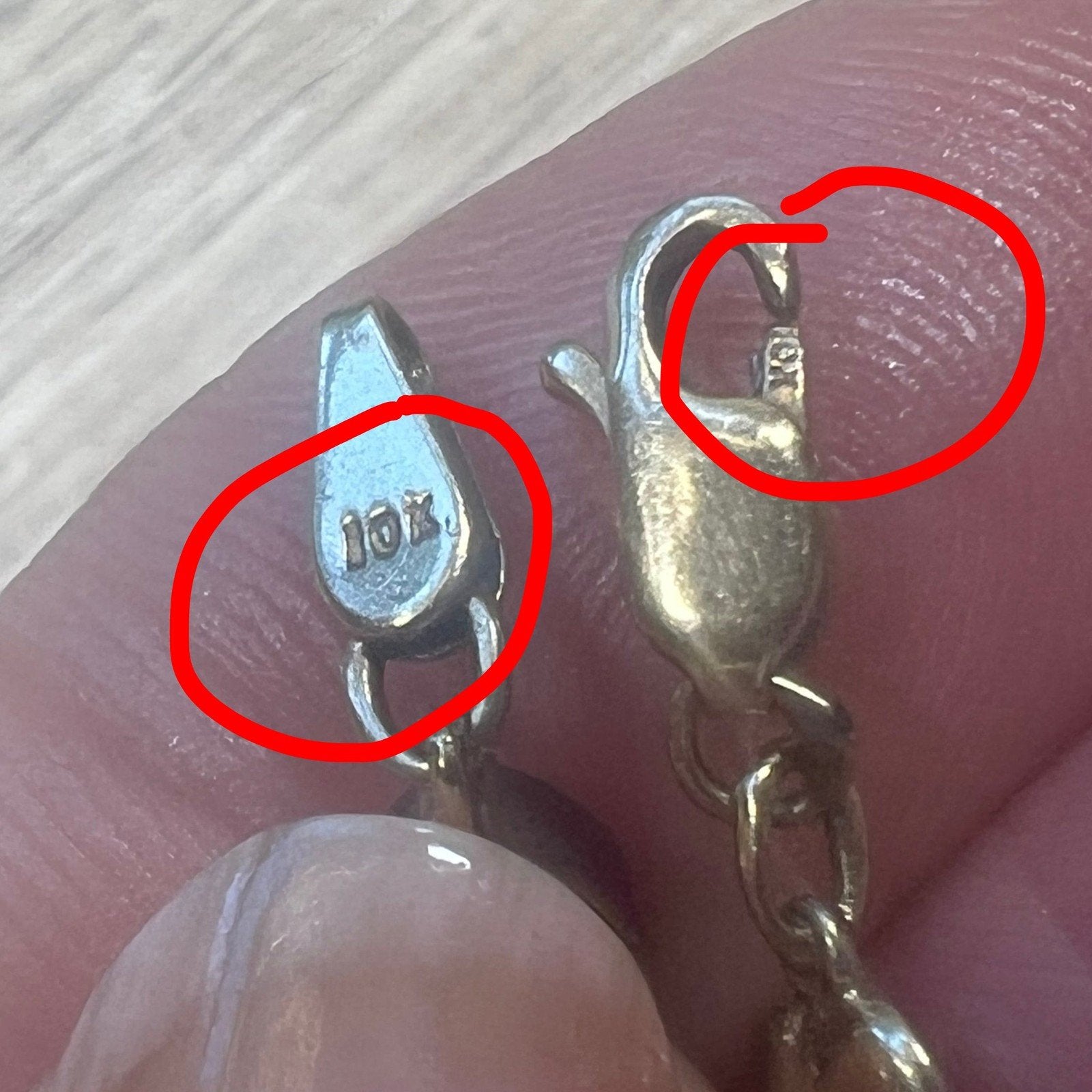 10k Yellow Gold Red Lab Ruby Hearts Bracelet. Romantic