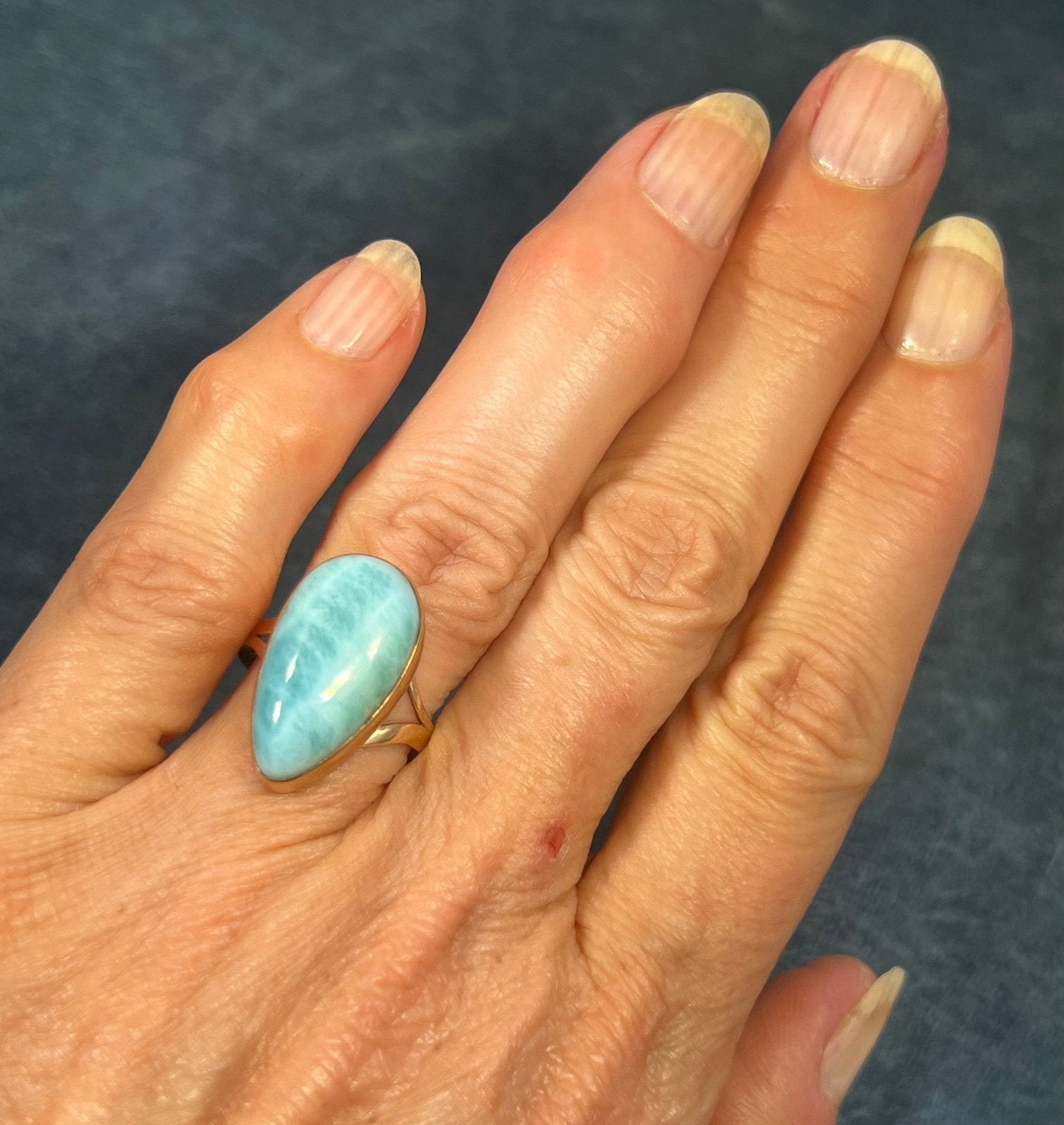 10k Yellow Gold Robins Egg Blue Larimar Ring. 3/4" Teardrop