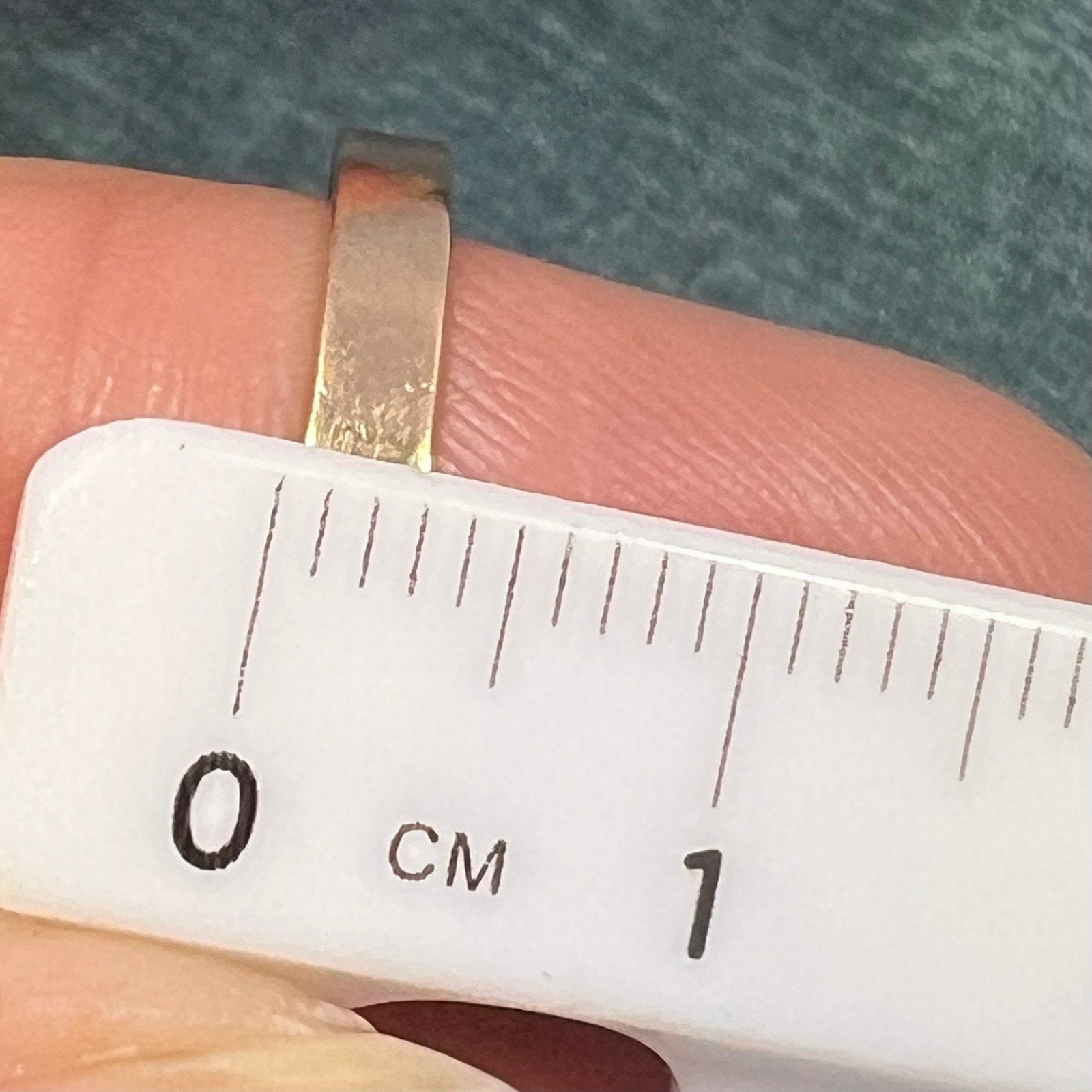 10k Yellow Gold Robins Egg Blue Larimar Ring. 3/4" Teardrop