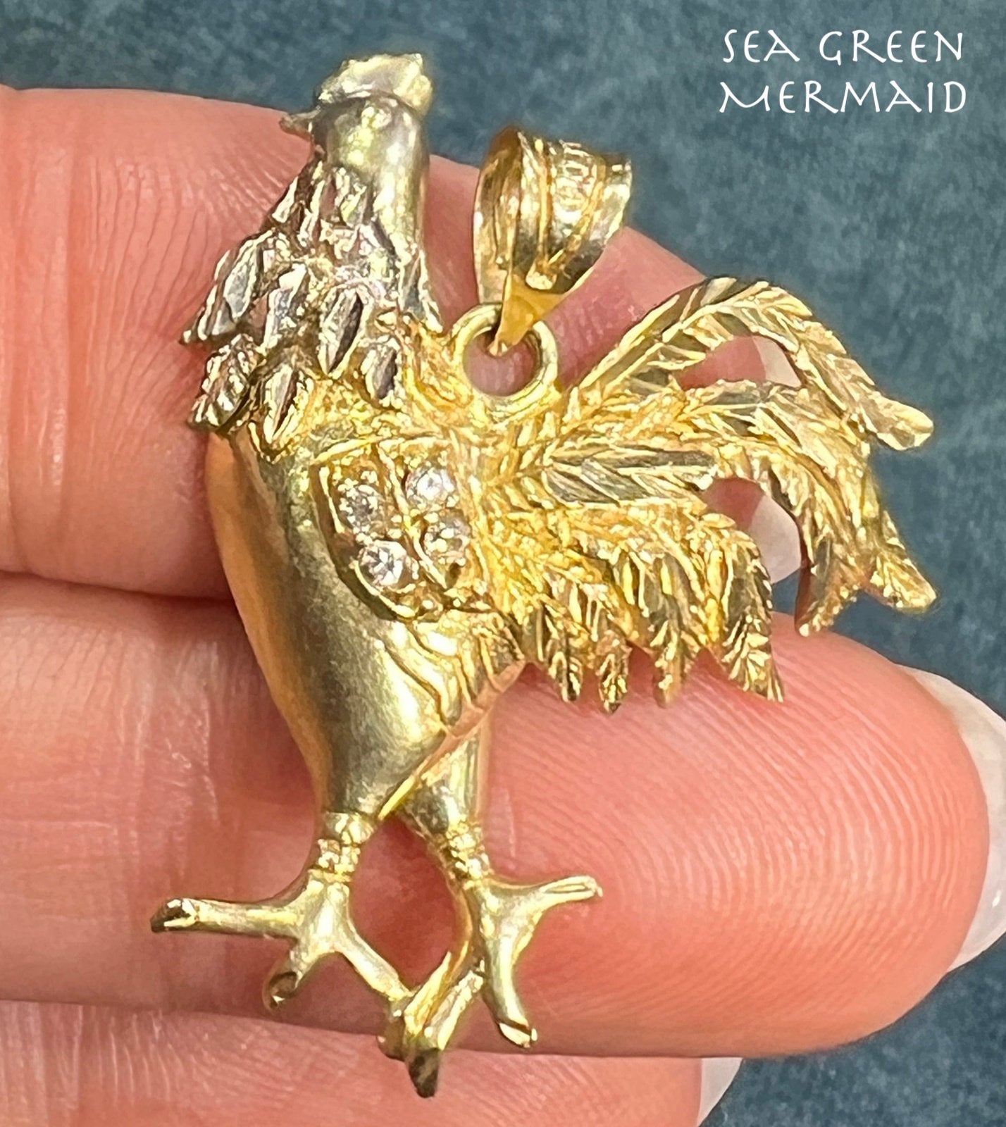 10k Yellow Gold Rooster Game Cock Pendant. Diamond Wing. 1.5"