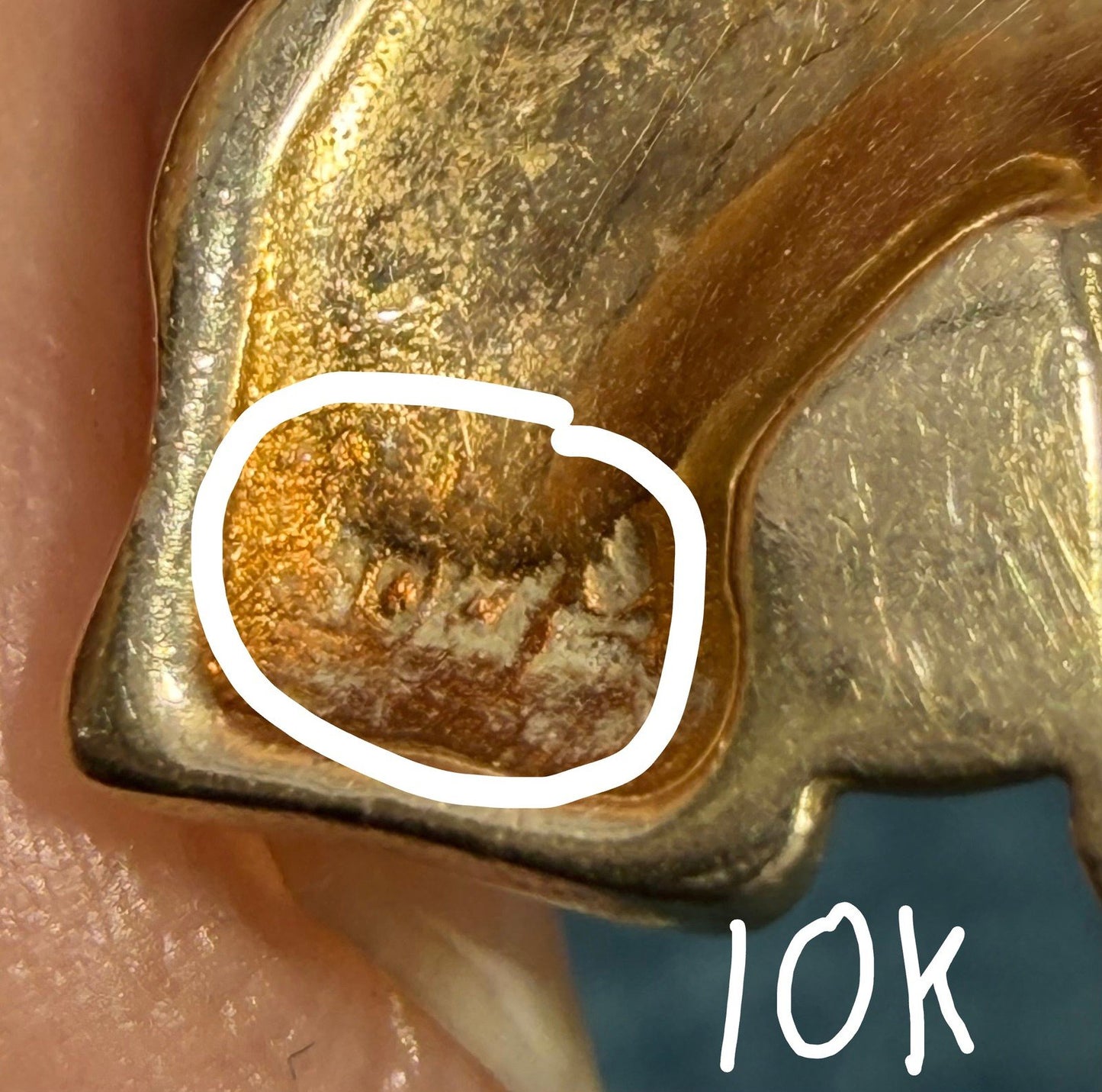 10k Yellow Gold Schnauzer Terrier Dog Pendant w Diamond Collar