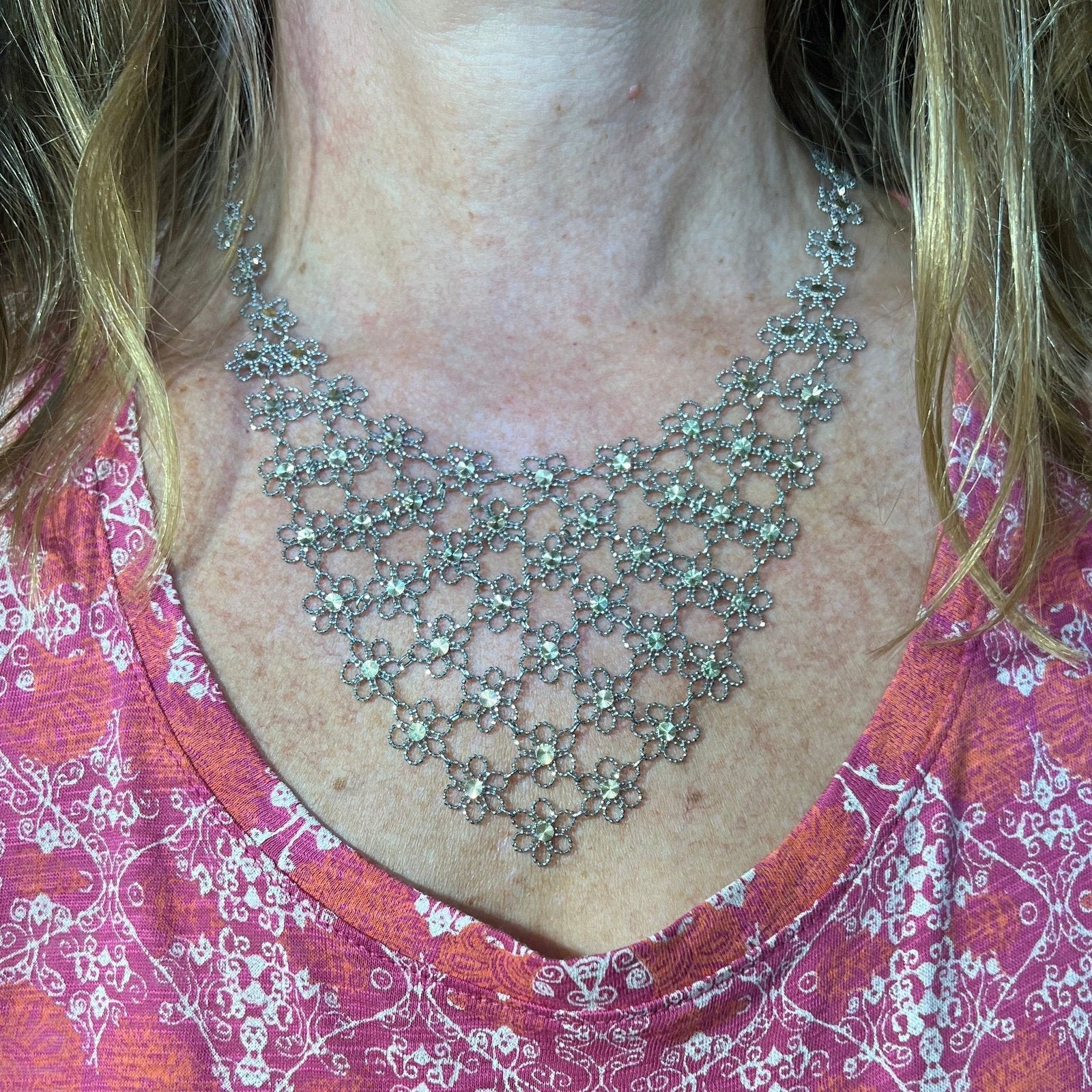 10k Yellow Gold & Silver Mesh Bib Necklace. Daisy Chain *Video*