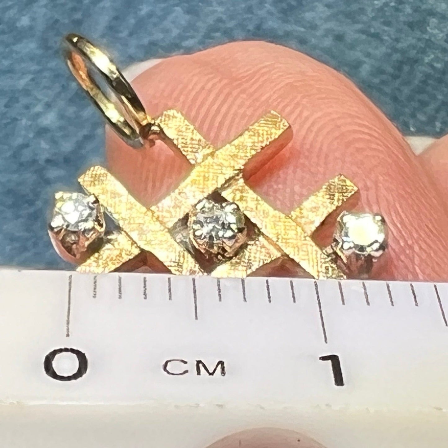 10k Yellow Gold Tic Tac Toe Pendant w Diamonds. Winner!