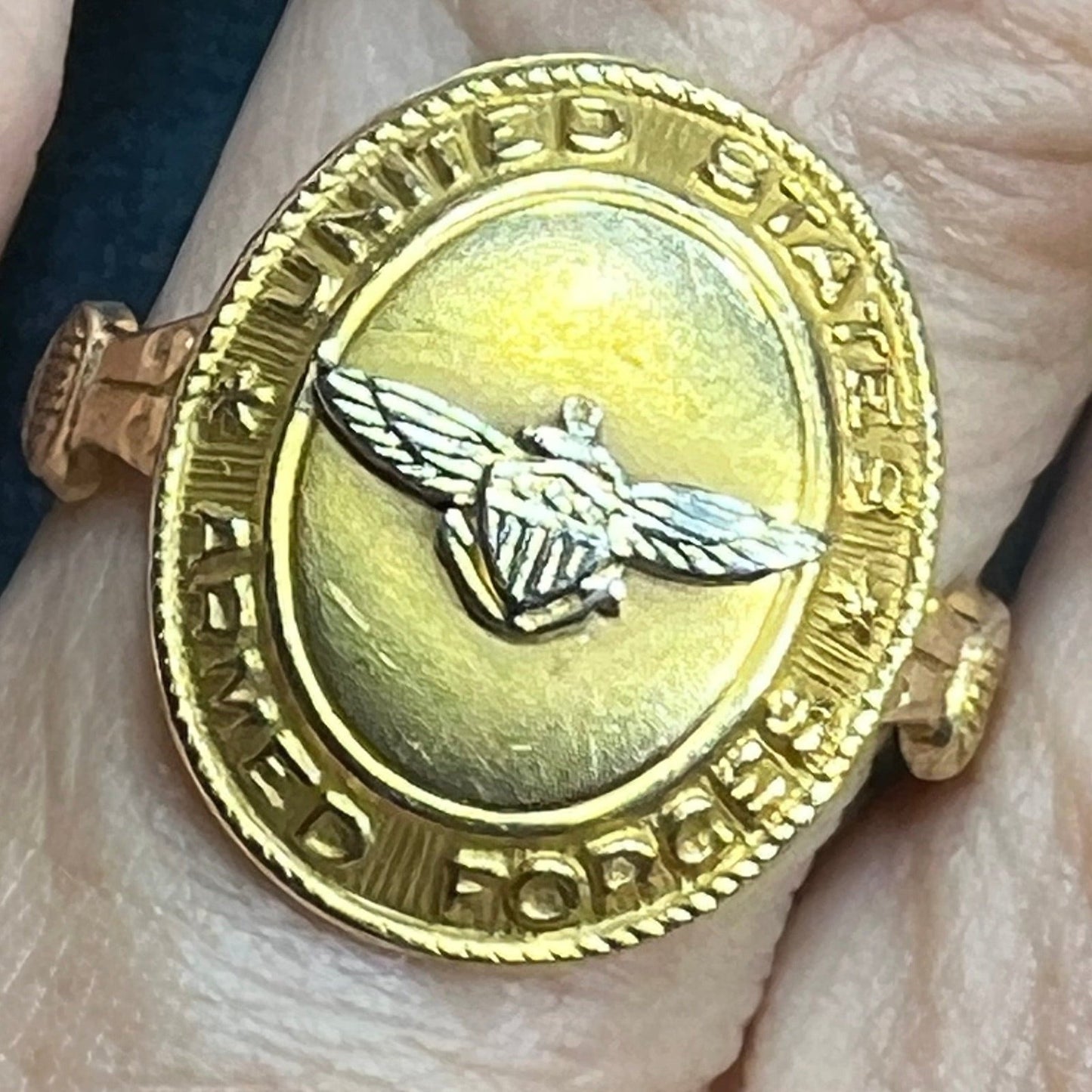 10k Yellow Gold US Armed Forces Airborne Wings Signet Ring