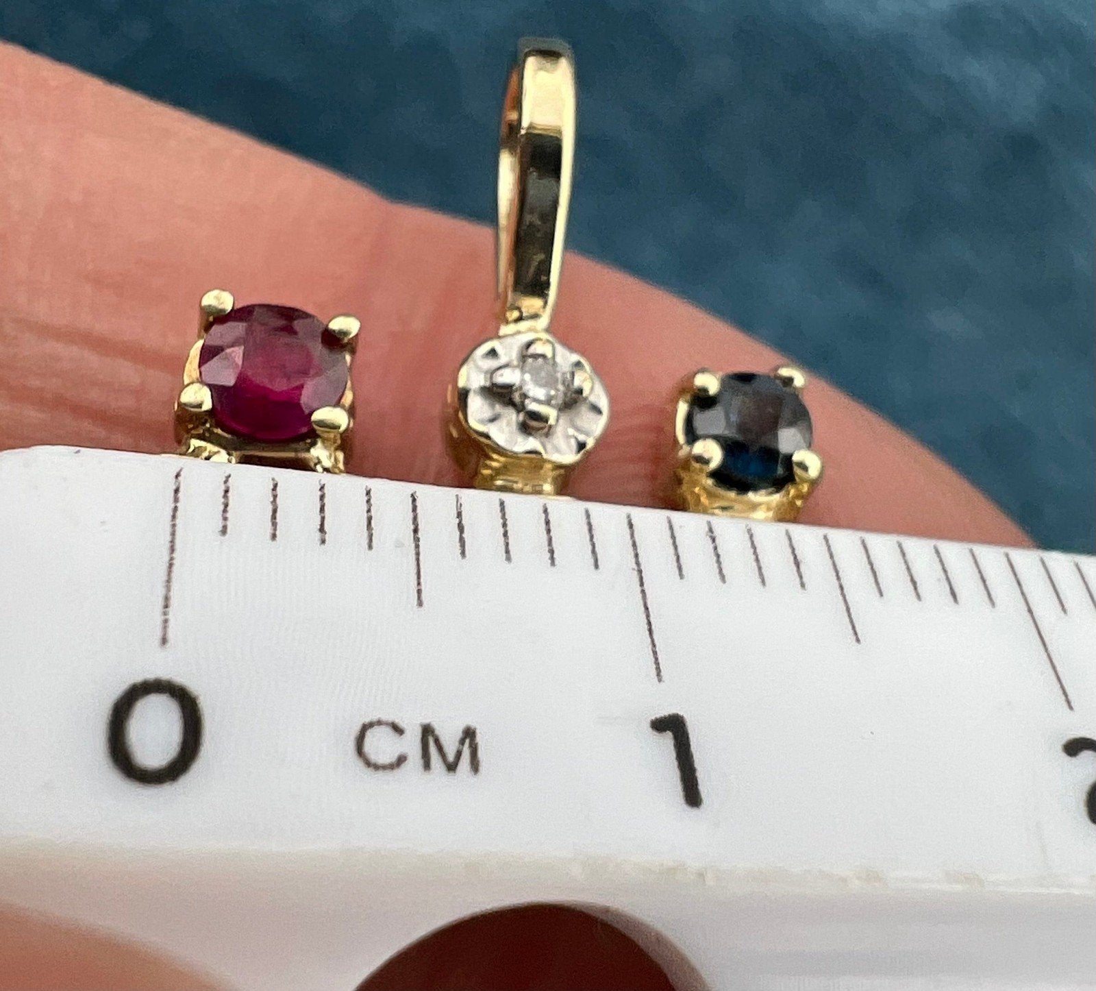 10k Yellow Gold USA Olympics Pendant w Diamond, Sapphire + Ruby