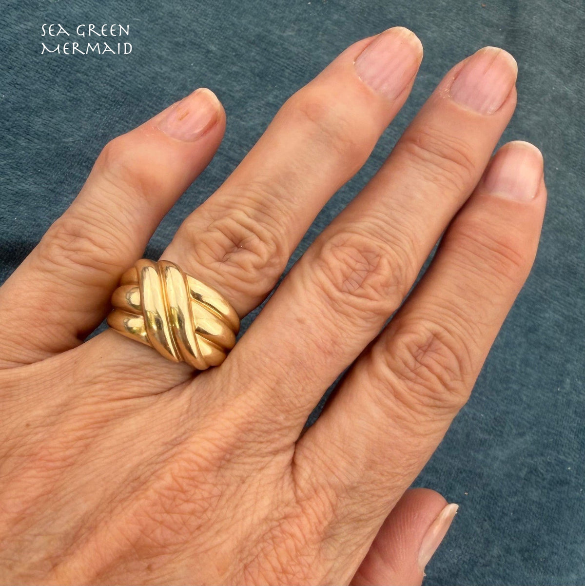 10k Yellow Gold Wide Band Ring. Stacked Love Knot Design. 12mm