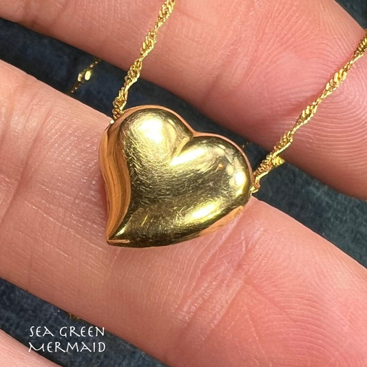 10k Yellow Gold Witches' Heart Pendant w 10k Chain Necklace