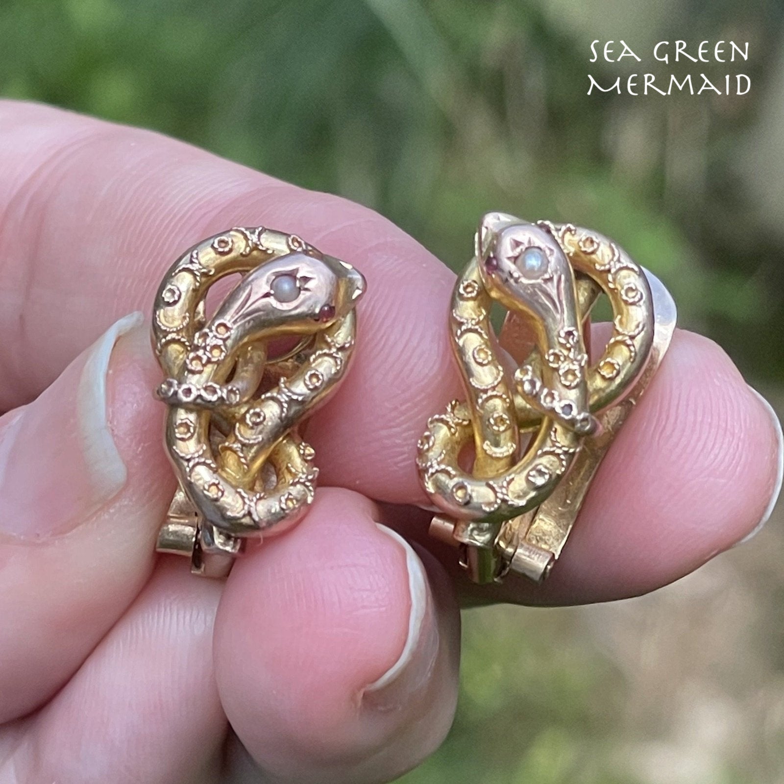 12k Yellow Gold Victorian SNAKE Earrings. OMEGABACK