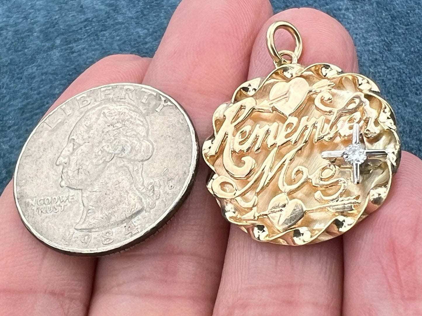 14k Gold 1" Medallion Pendant w Diamond. "Remember Me"