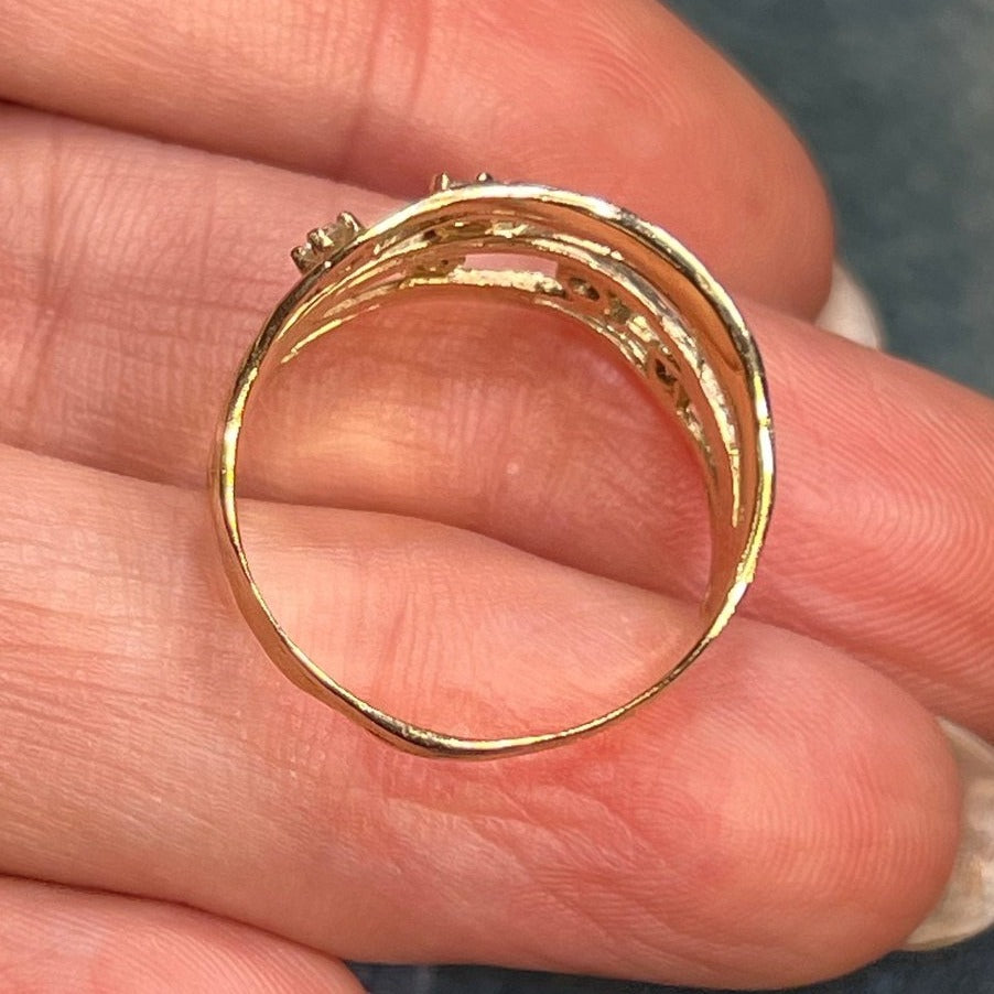 14k Gold 7 Band Wavy Stacked Ring w 5 Diamonds. 1/2" Wide