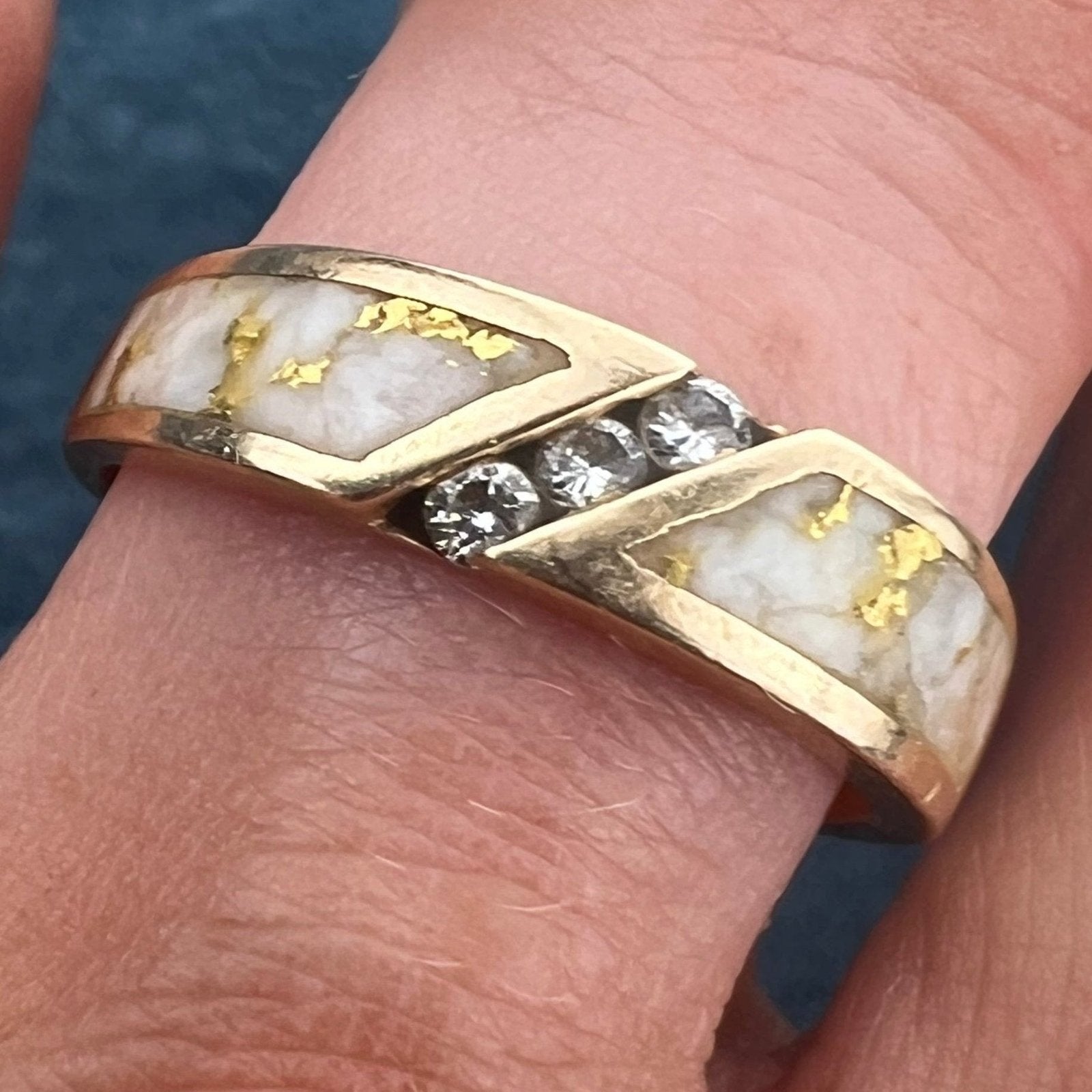 14k Gold ALASKAN GOLD QUARTZ Wedding Band Ring w Diamonds