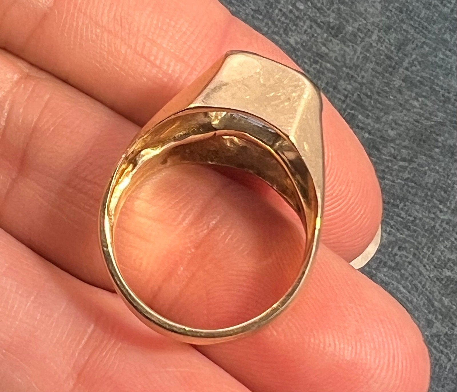 14k Gold Amethyst + Blue Topaz Wide Cigar Band Ring. 10g + 16mm