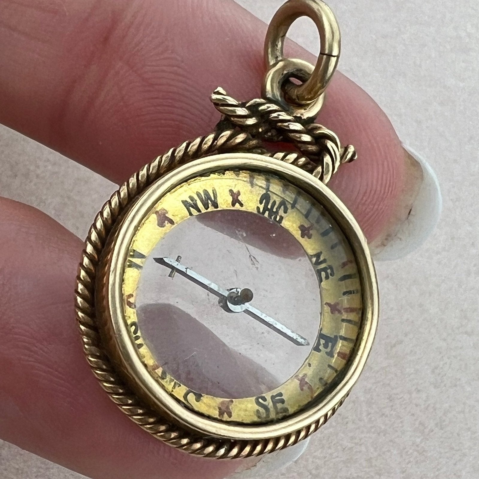 14k Gold Antique Sailor's COMPASS Pendant. 1.2" 8g *Video*