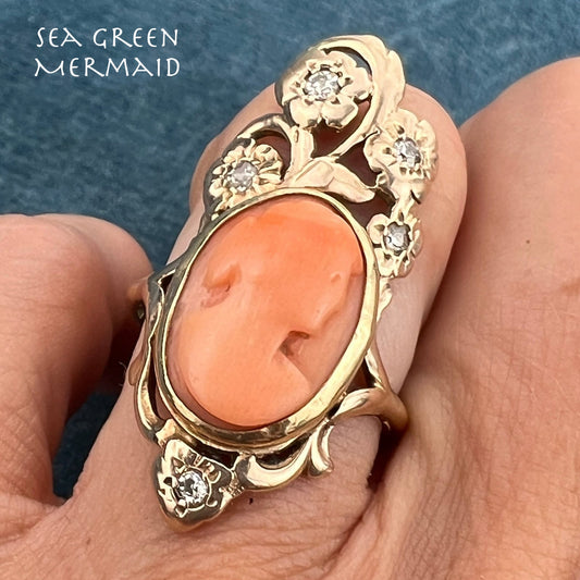 14k Gold Art Nouveau Cameo Ring w Gypsy-Set Rose Cut Diamonds. 1.2"