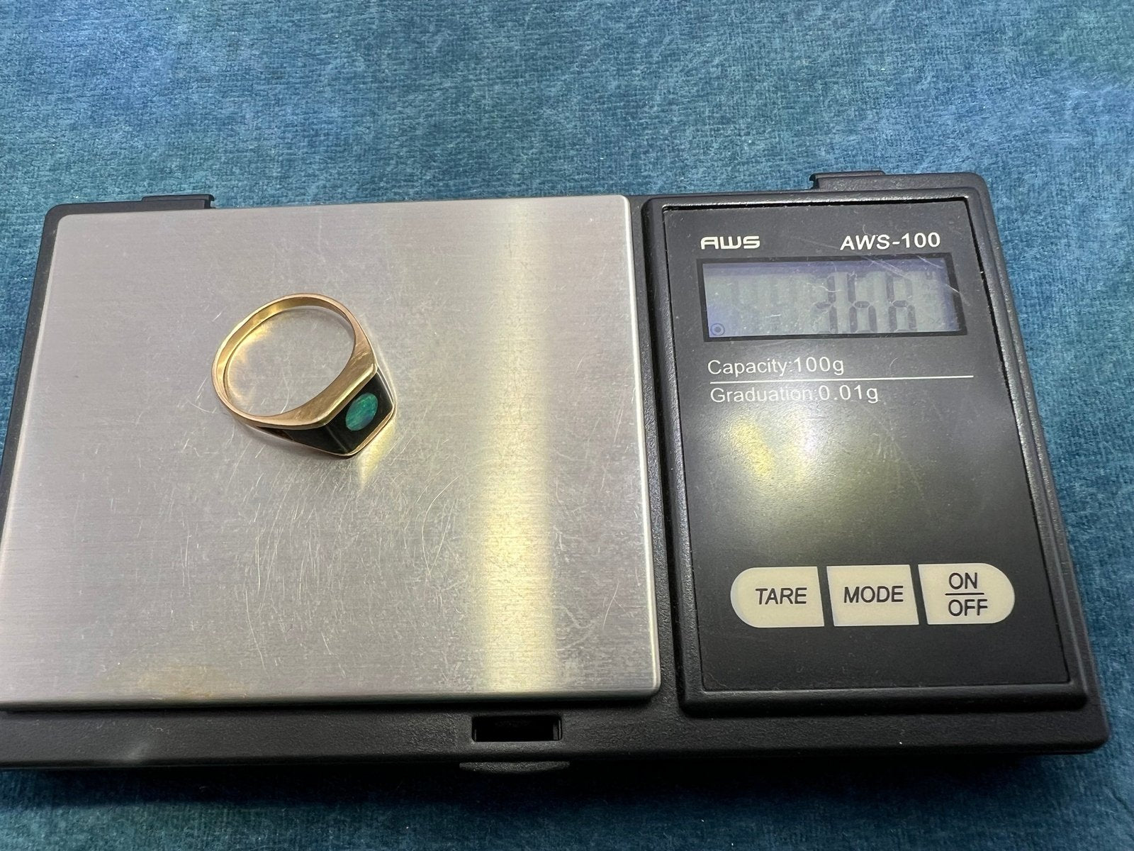 14k Gold Australian Opal + Onyx Full MOON in Lunar Signet Ring *Video*