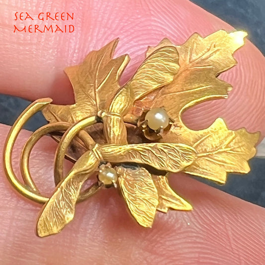 14k Gold Autumn Scottish Maple Leaf Pendant w Seedlings