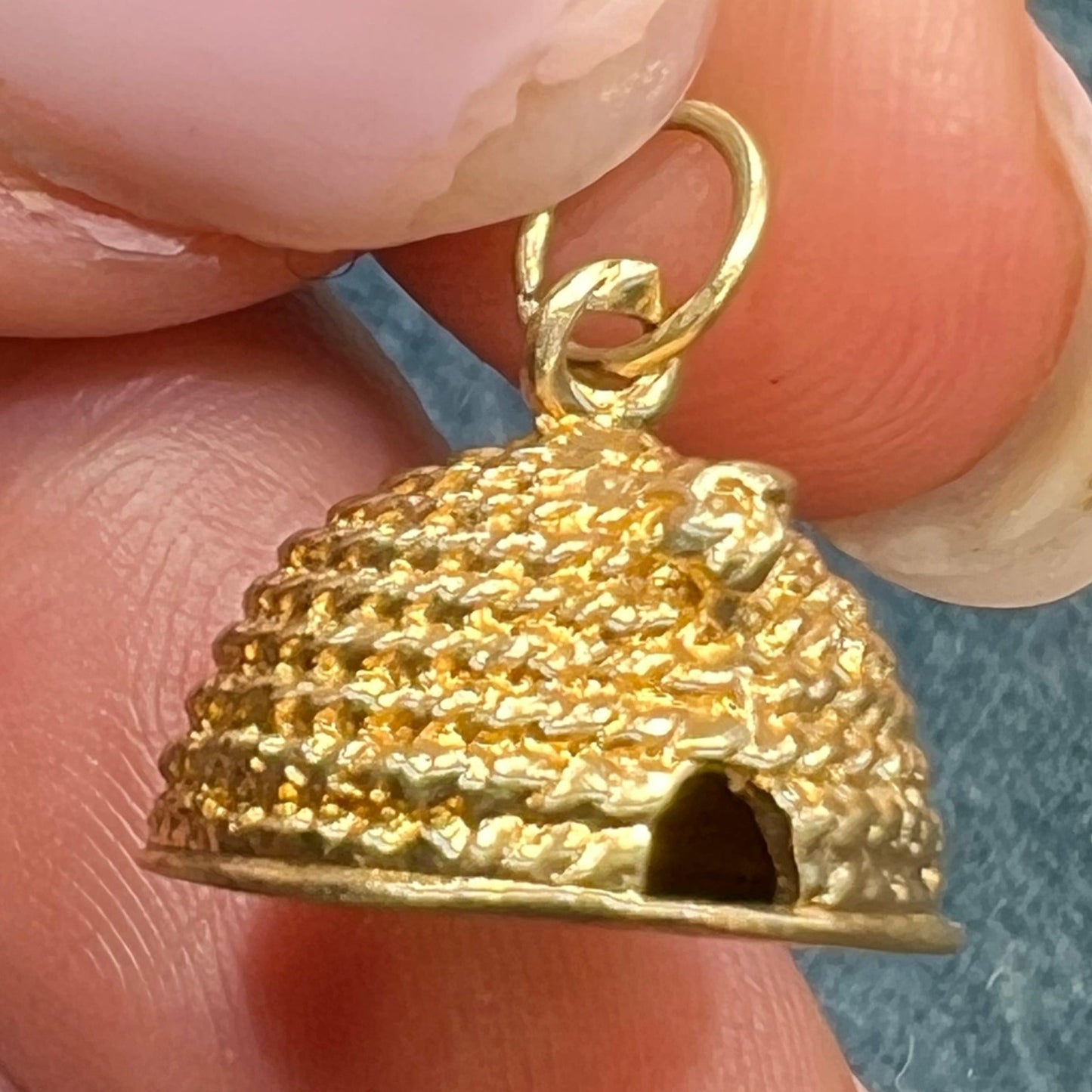 14k Gold "BEE MY QUEEN" Honey Bee + Hive Pendant *Video*