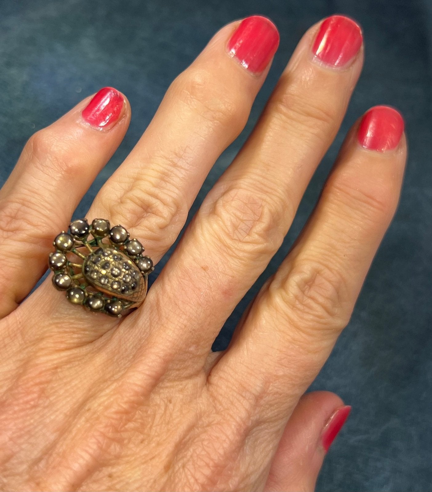 14k Gold Black Star Sapphire Modernist Sputnik Ring. Asymmetrical *Video*