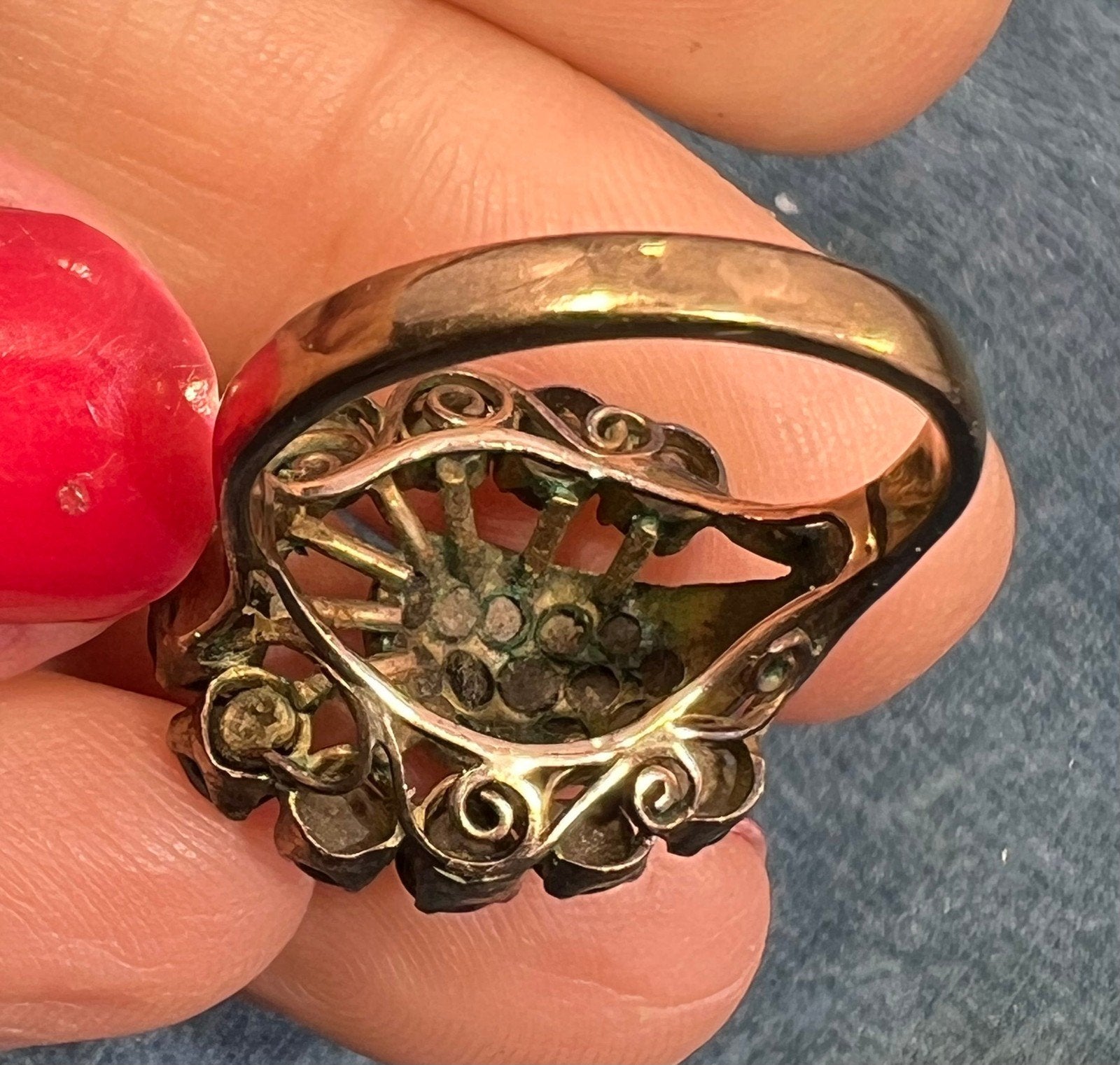 14k Gold Black Star Sapphire Modernist Sputnik Ring. Asymmetrical *Video*