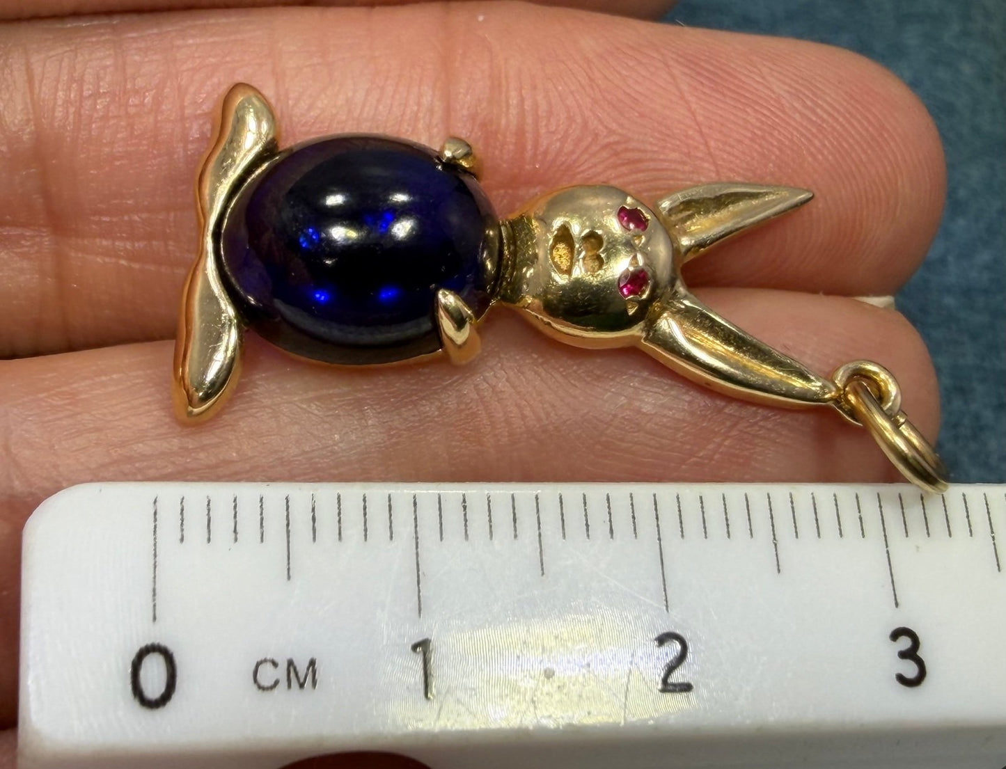 14k Gold Bunny Rabbit Pendant w Blue Jelly Belly. 1.25" + 4.3g