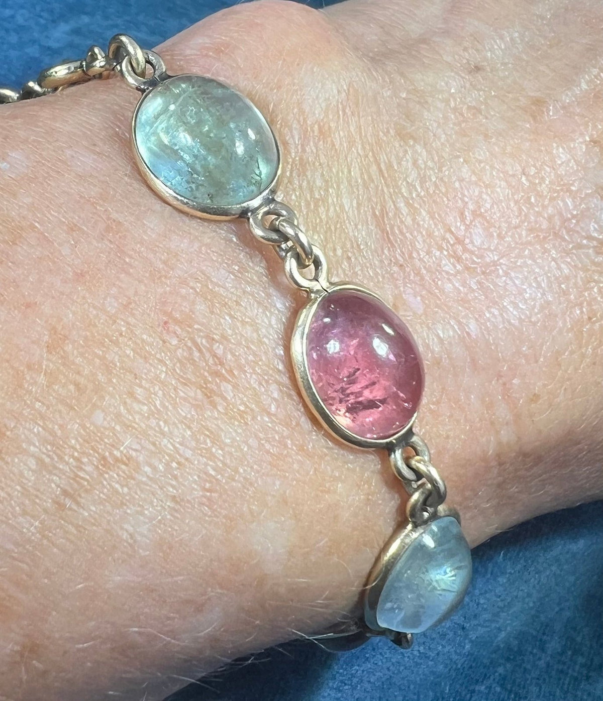 14k Gold Cabochon Multi-Gem Bracelet. Amethyst Tourmaline. 12g