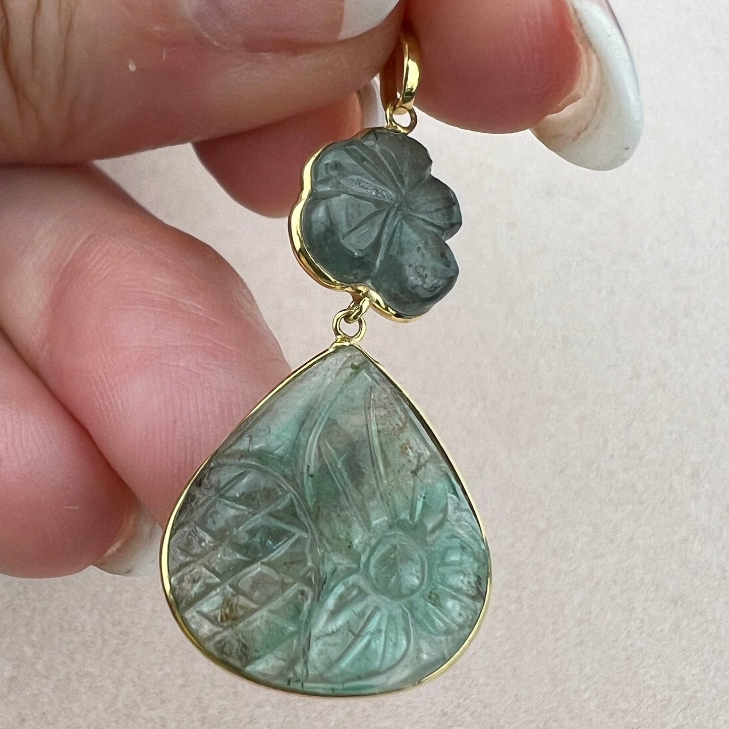 14k Gold Carved Emerald Teardrop Pendant *Video*