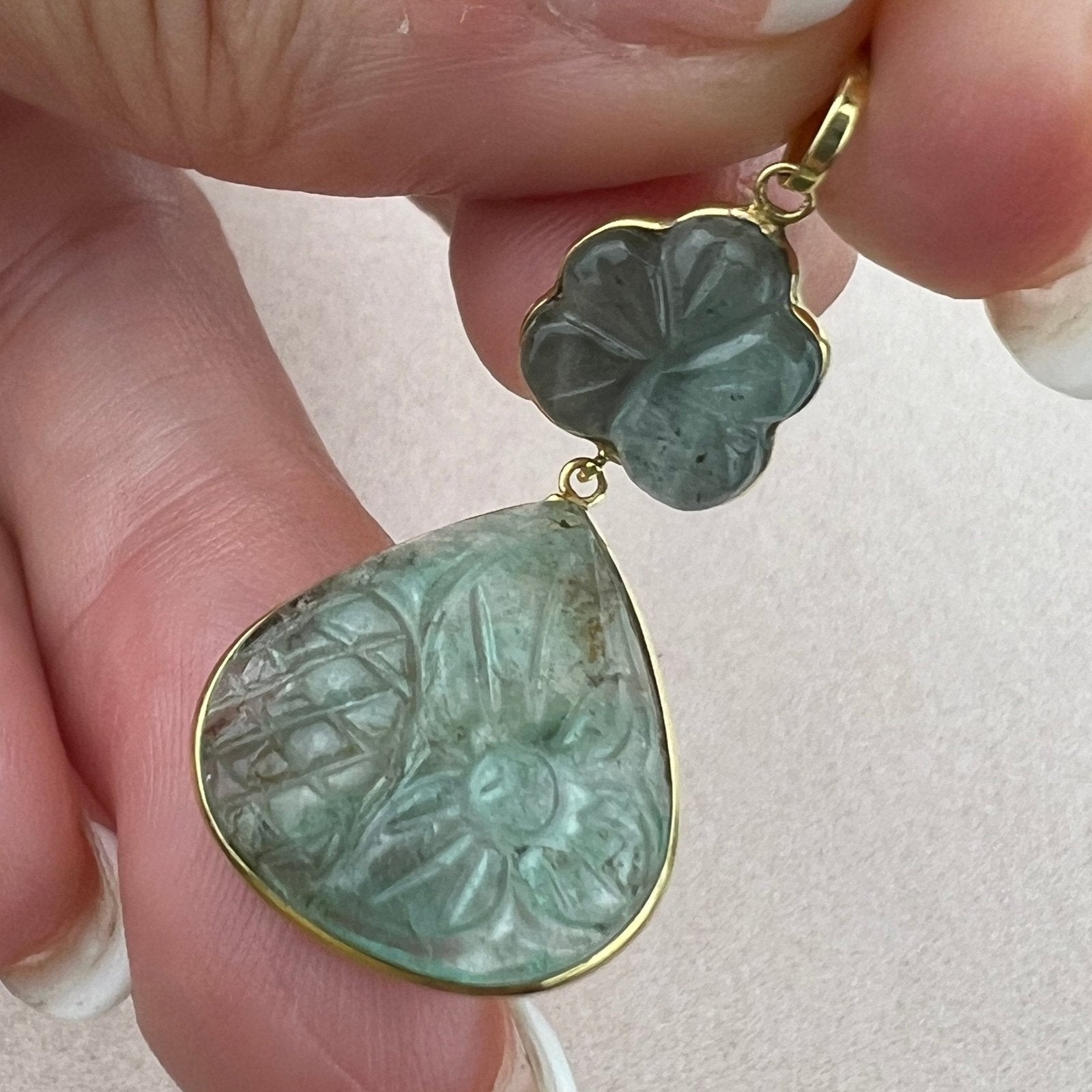 14k Gold Carved Emerald Teardrop Pendant *Video*