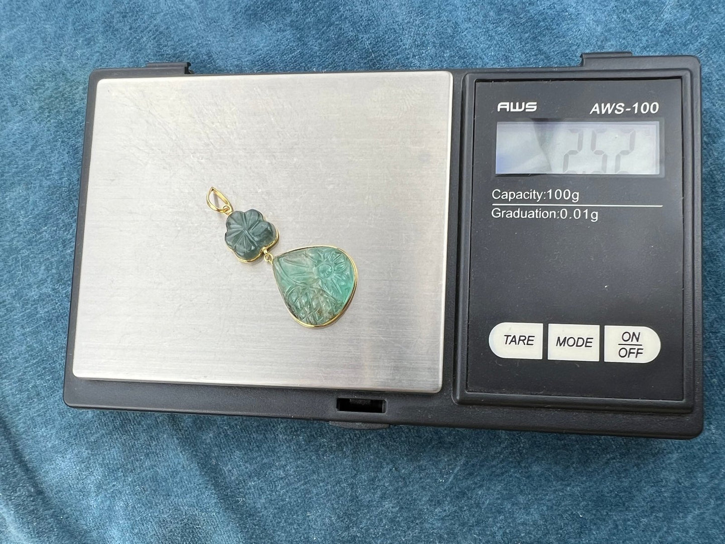 14k Gold Carved Emerald Teardrop Pendant *Video*