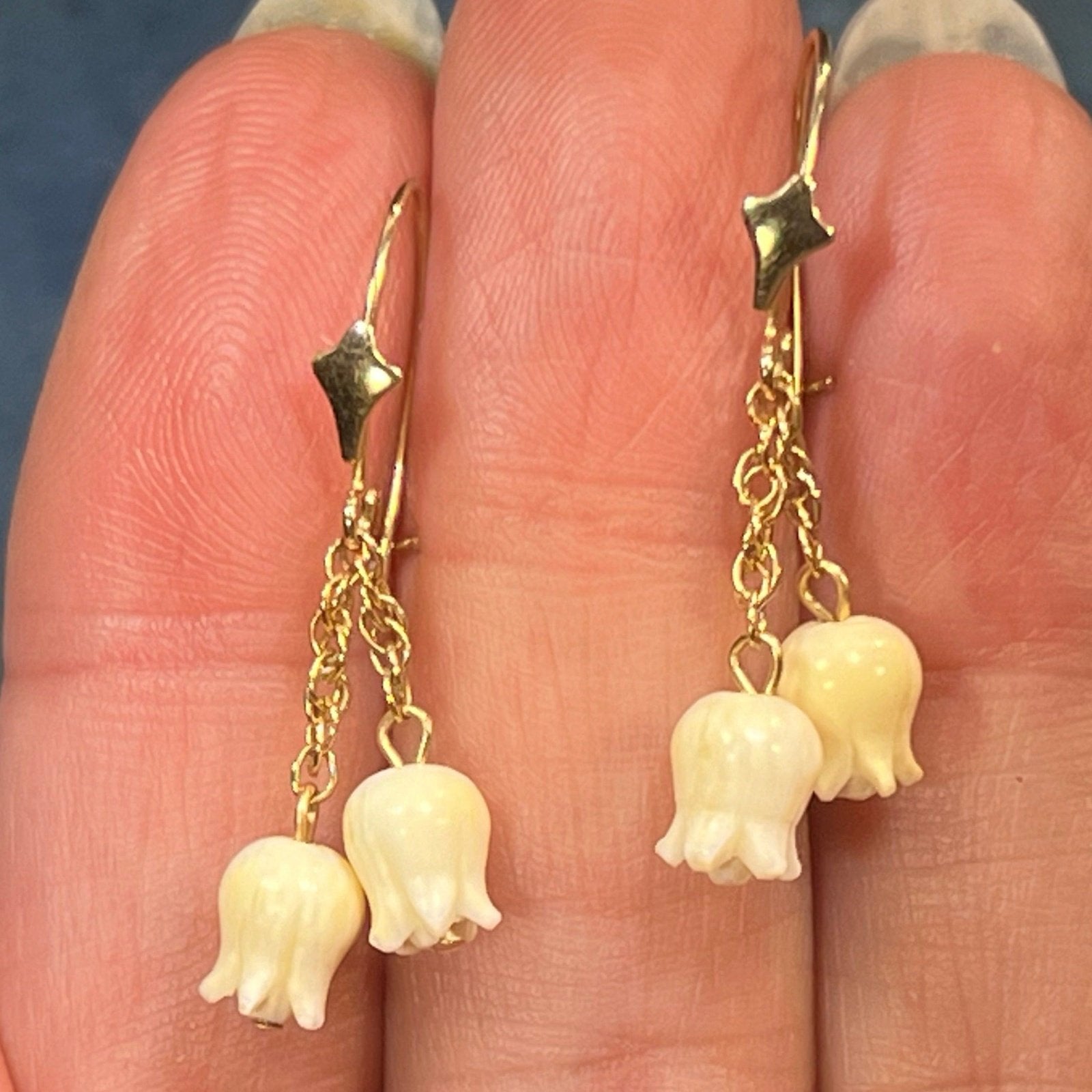 14k Gold Carved LILY of the VALLEY Flower Earrings. Tiny Dangles!