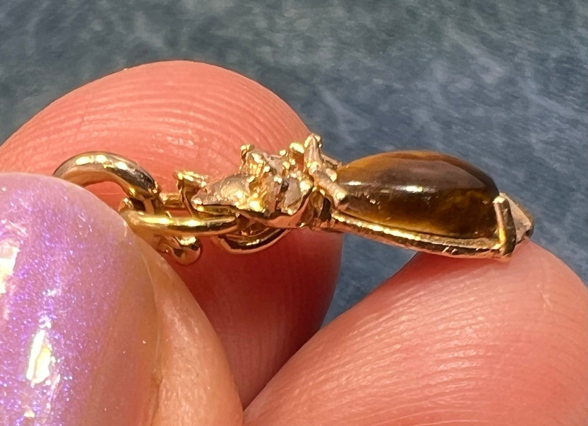 14k Gold Cat Pendant w Tigers Eye Jelly Belly + Diamond Eyes. 3/4"