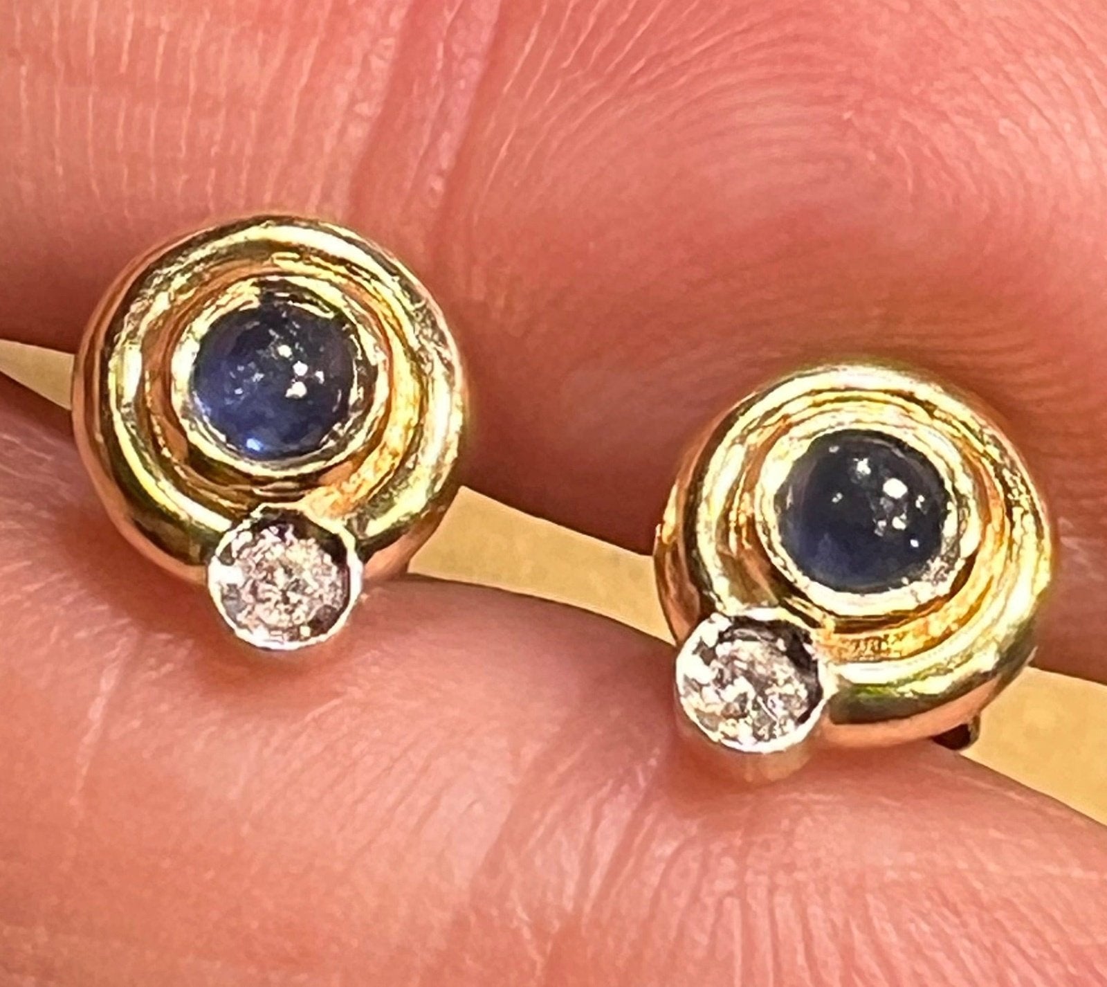 14k Gold Ceylon Blue Sapphire Cabochon + Diamond Earrings