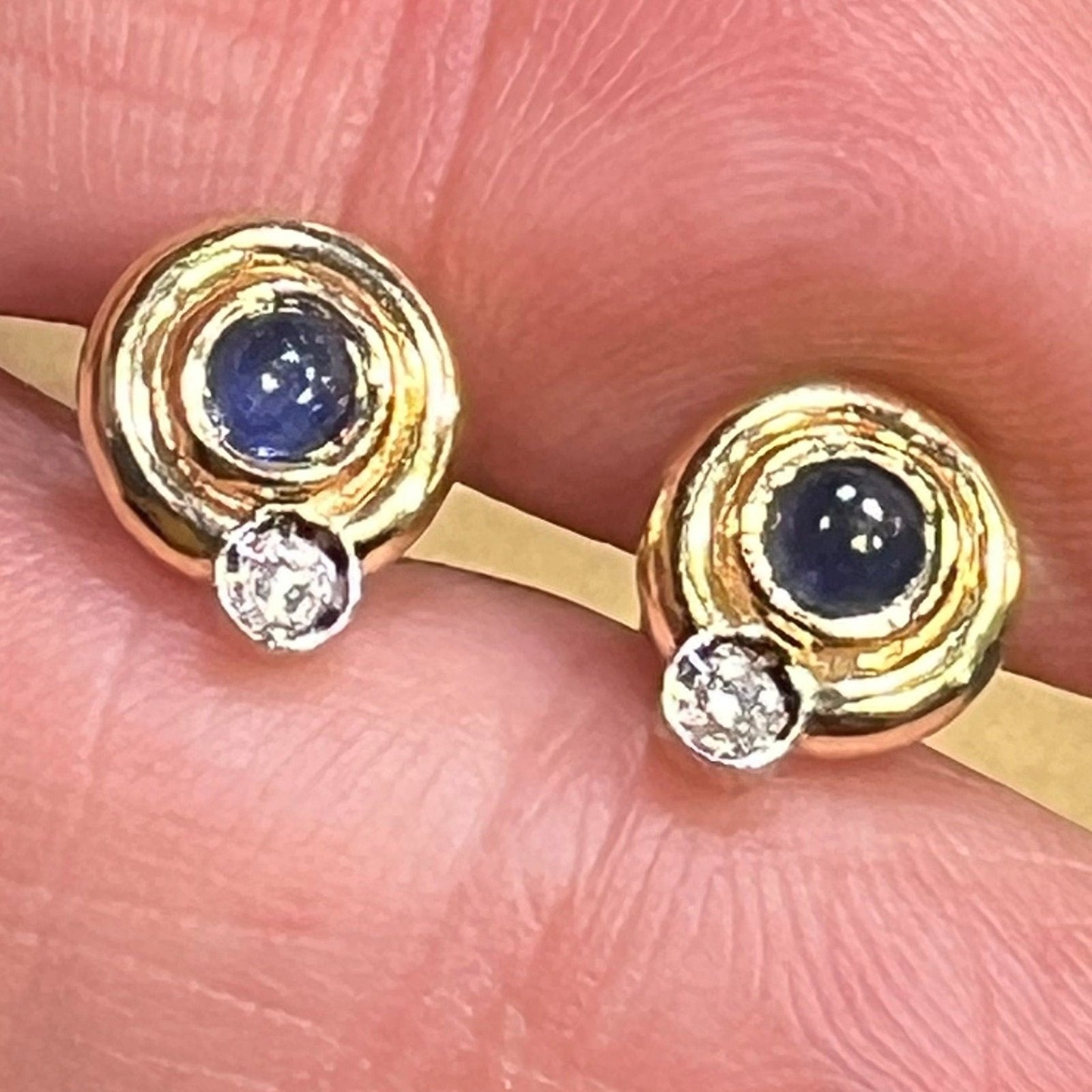 14k Gold Ceylon Blue Sapphire Cabochon + Diamond Earrings