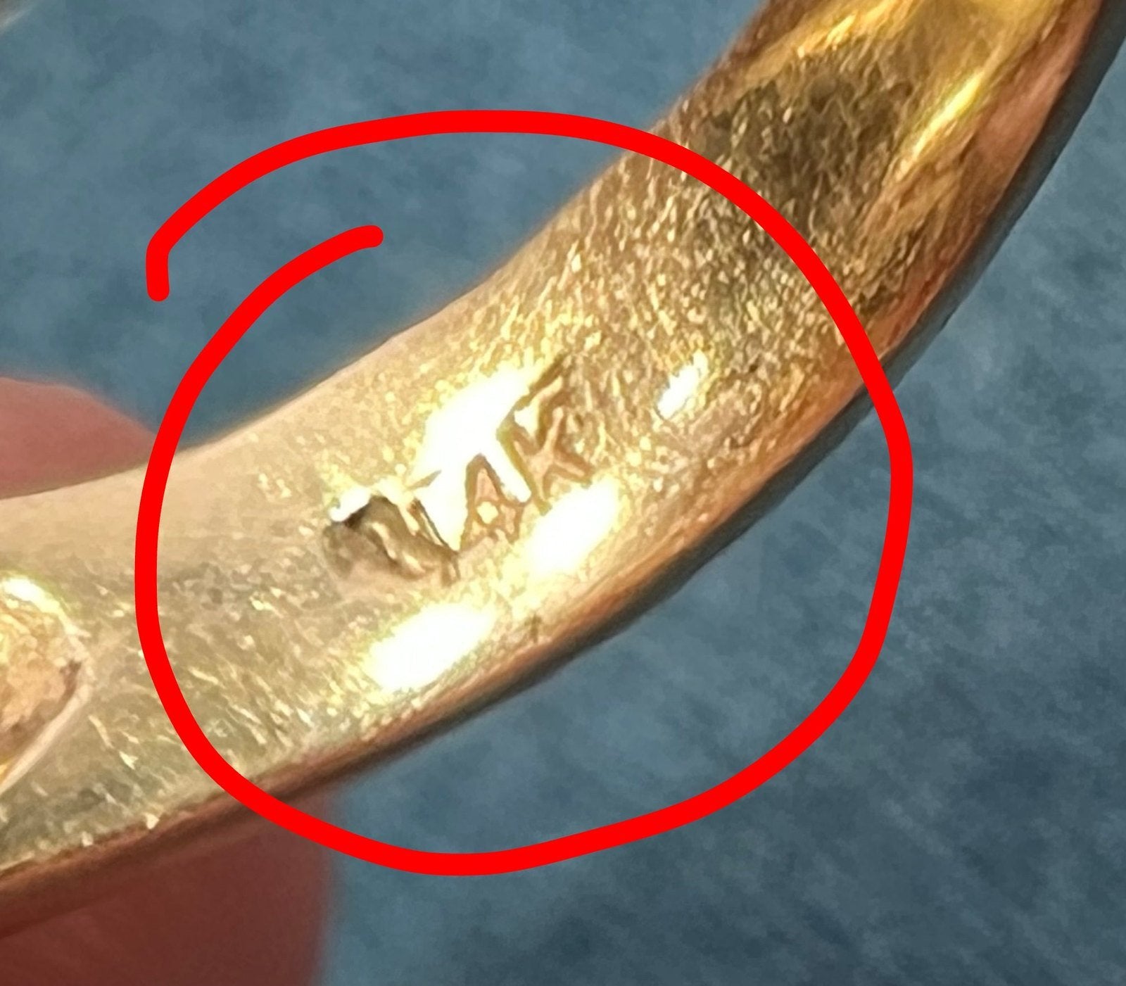 14k Gold Ceylon Blue Sapphire Ring w Diamonds. Ocean Wave *Video*