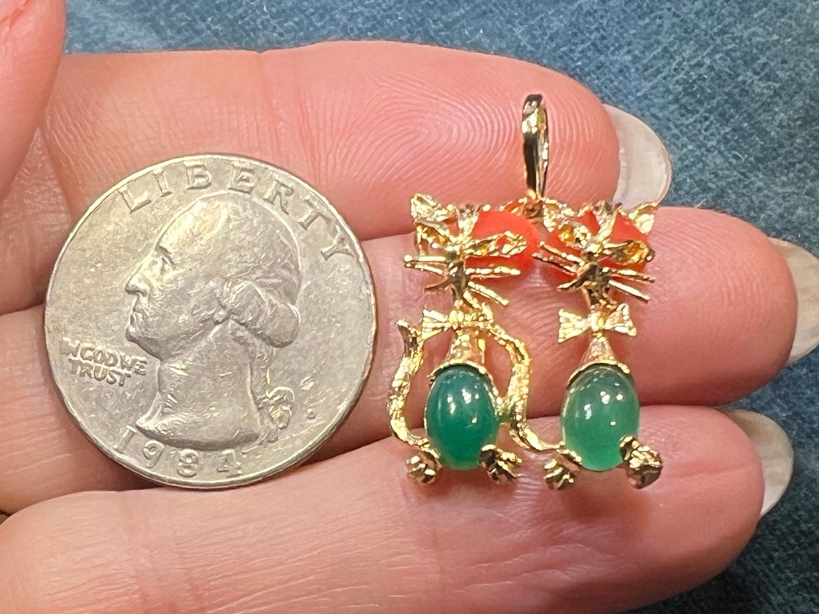 14k Gold Chrysoprase Coral Kitty Cat Friends Sisters Pendant. Jelly Belly!