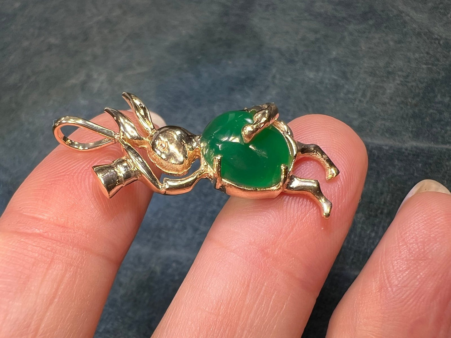 14k Gold Chrysoprase Mr. Bunny in Tophat Pendant. Jelly Belly! *Video*