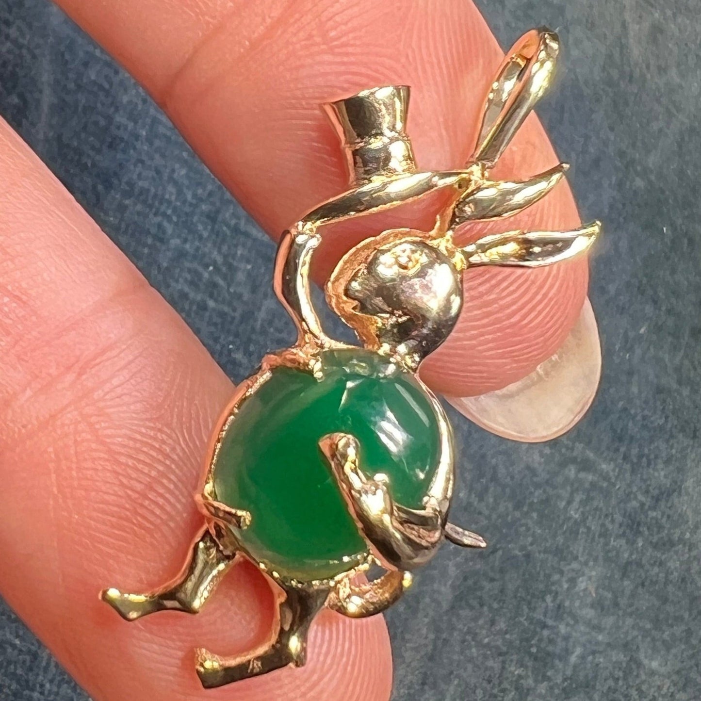 14k Gold Chrysoprase Mr. Bunny in Tophat Pendant. Jelly Belly! *Video*