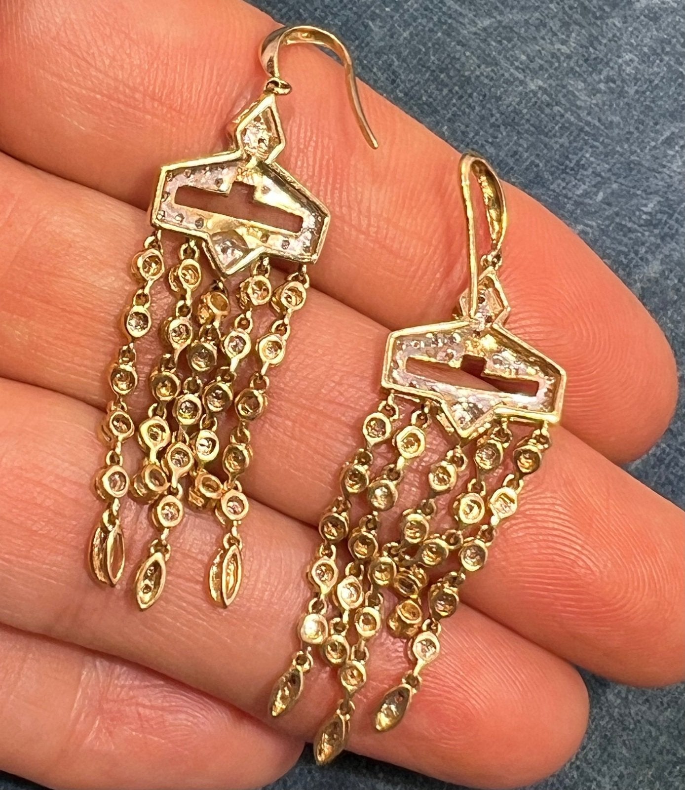 14k Gold Diamond Art Deco Style Chandelier Fringe Statement Earrings. 2"