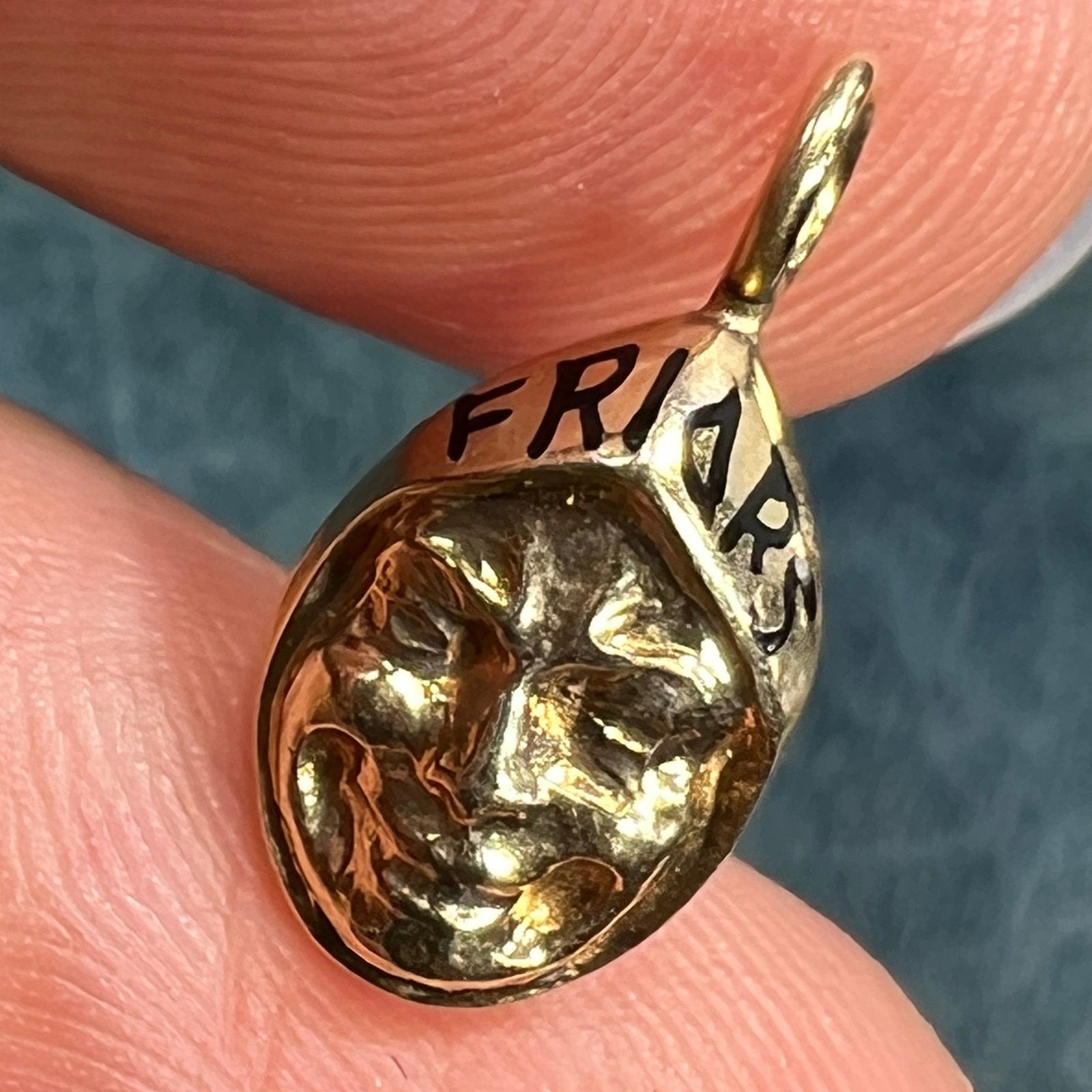 14k Gold FRIARS Celebrity Comedians Club NYC Pendant. Rare!