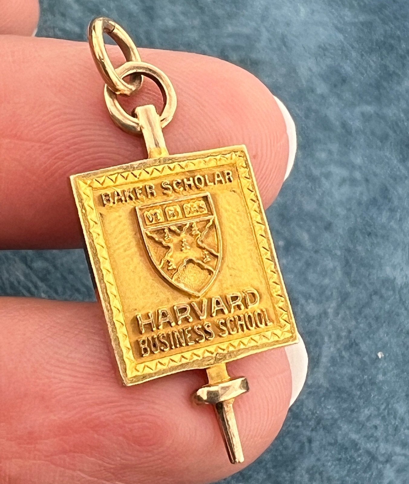 14k Gold HARVARD University Scholar Insignia Class Key Pendant