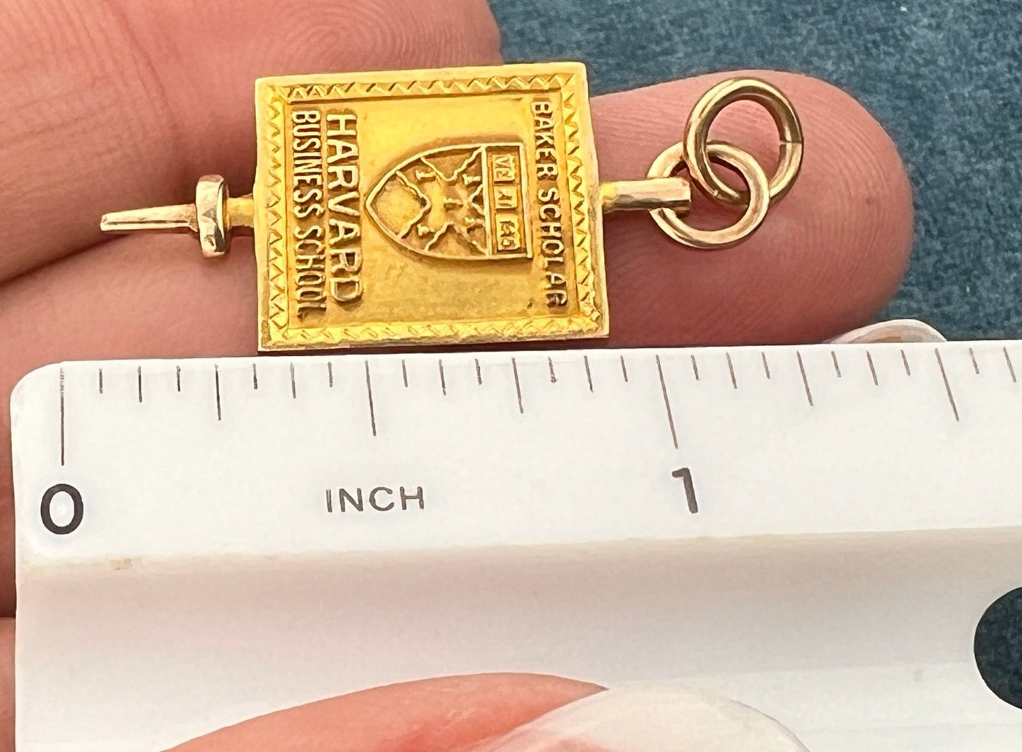 14k Gold HARVARD University Scholar Insignia Class Key Pendant