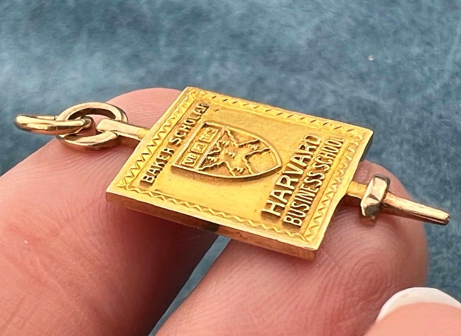 14k Gold HARVARD University Scholar Insignia Class Key Pendant