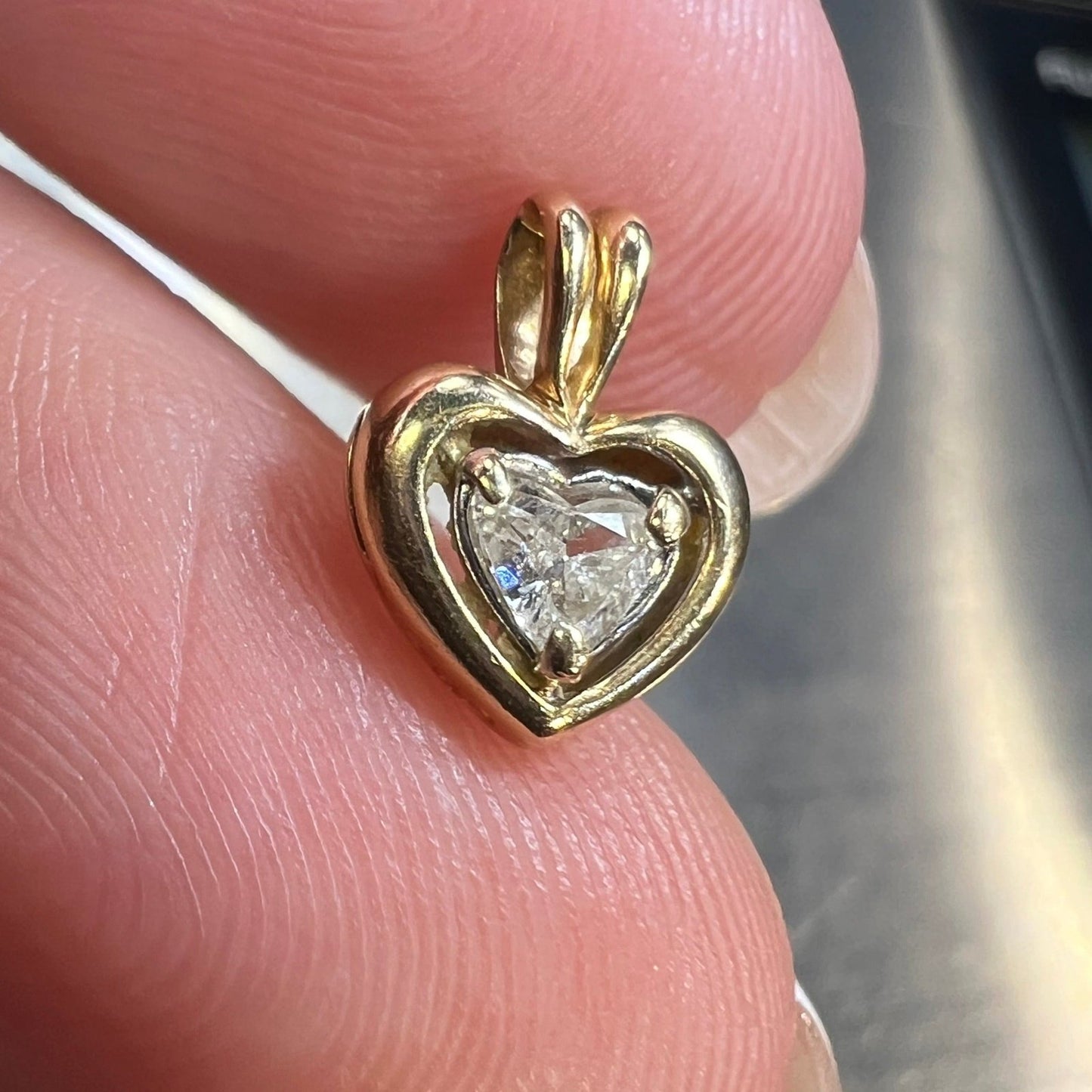 14k Gold Heart-Shaped Diamond in Frame Pendant. Classic