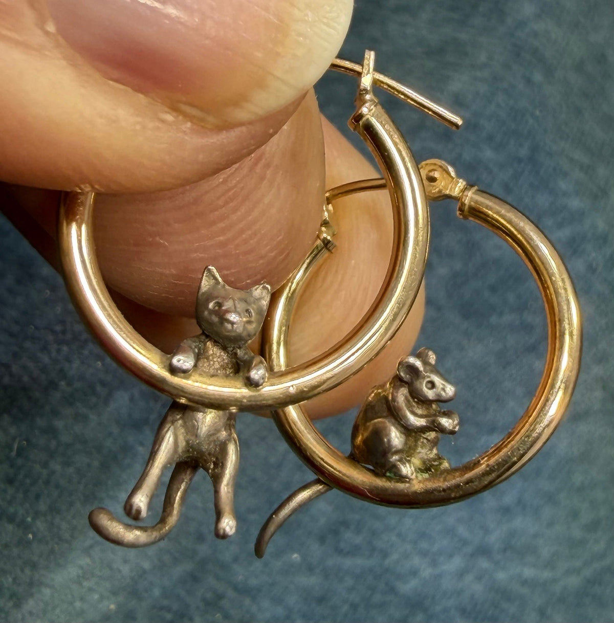 14k Gold Hoop Earrings w Silver Cat + Mouse. Designer Peter Brams