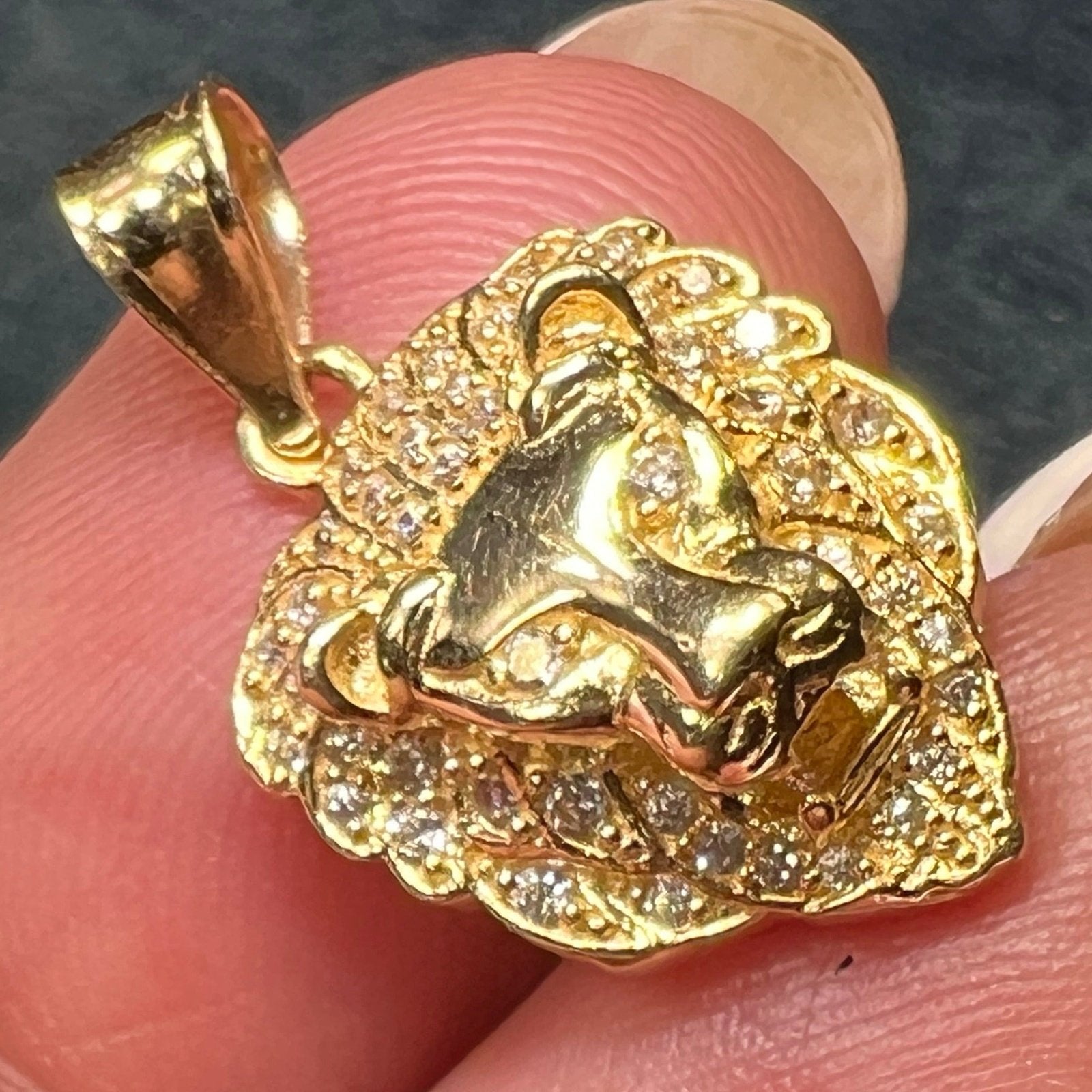 14k Gold LION Hearted Pendant w Diamond Mane + Eyes. 0.8"