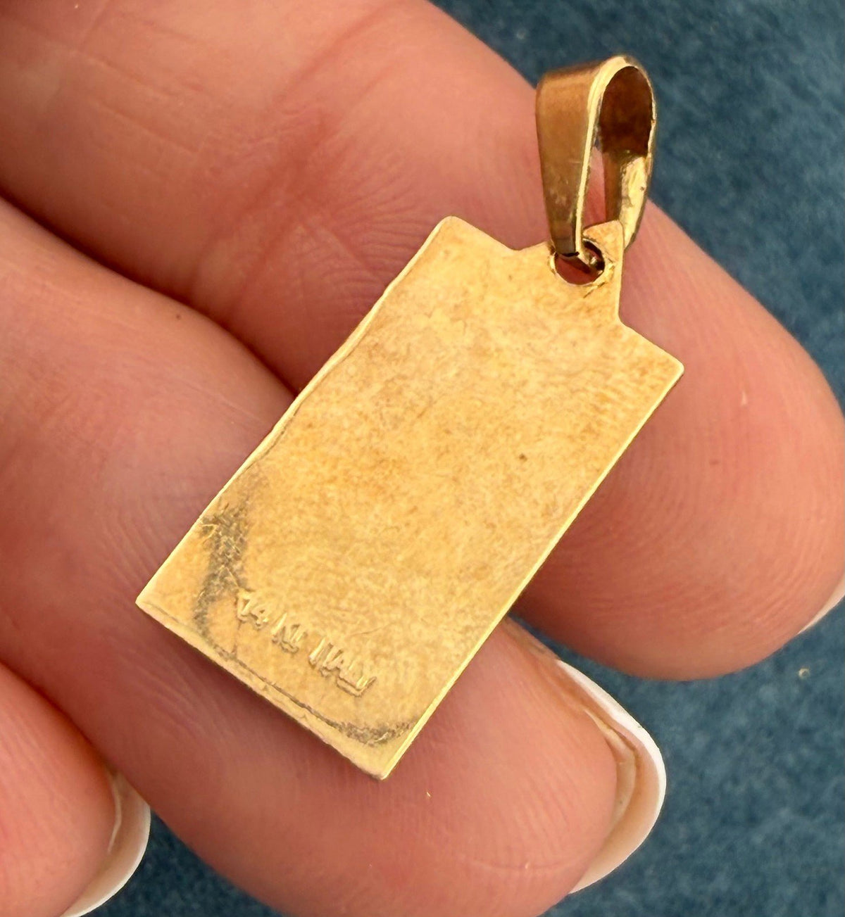14k Gold Leo Lion Medallion Dog Tag Pendant w Sun + Star. Astrology