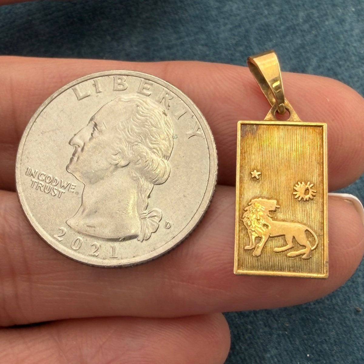 14k Gold Leo Lion Medallion Dog Tag Pendant w Sun + Star. Astrology