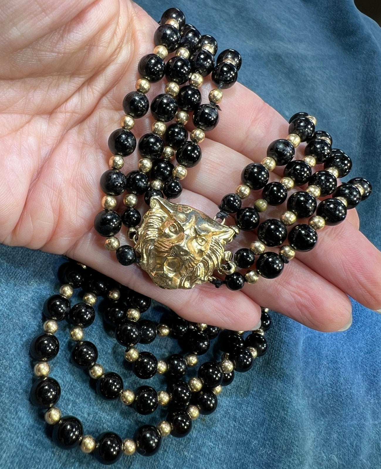 14k Gold Lion Tiger Head Clasp w Onyx + 14k Gold Bead Necklace